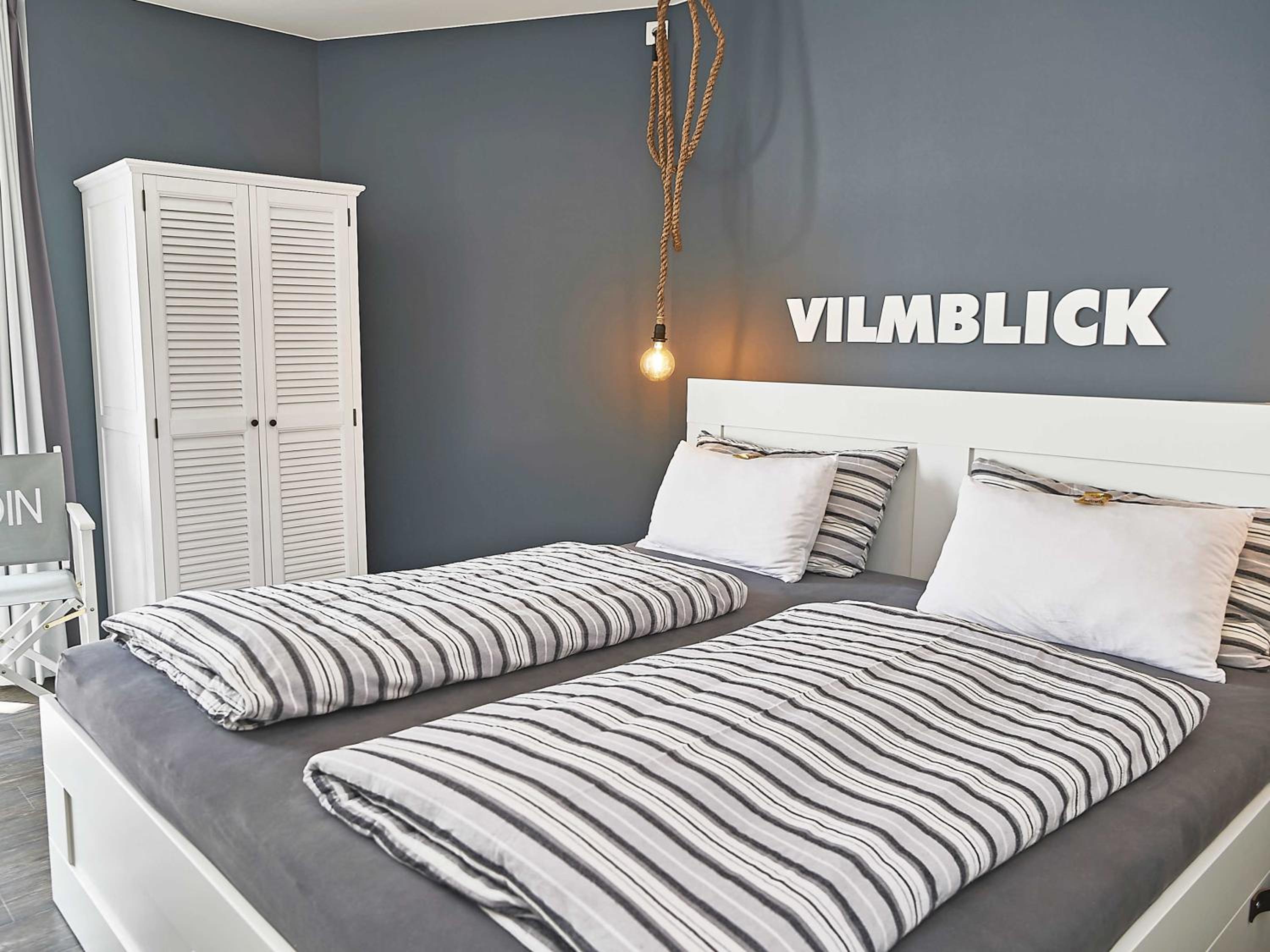 Villa Vilmblick - Wohnung 07 mit Terrasse und Boddenblick