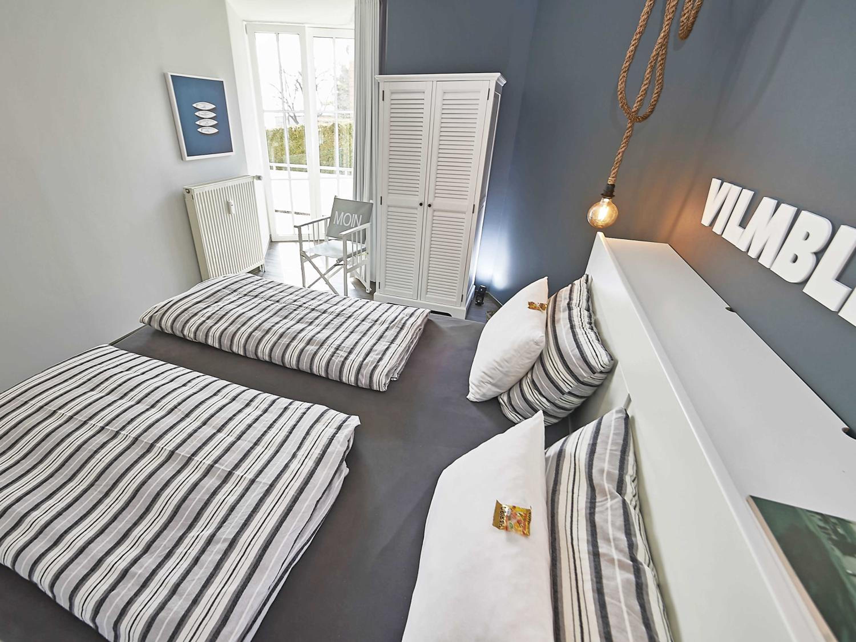 Villa Vilmblick - Wohnung 07 mit Terrasse und Boddenblick