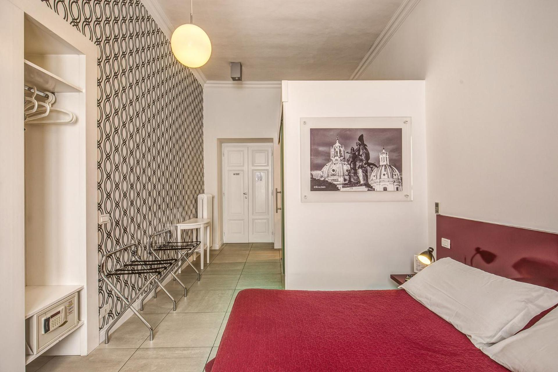 Enjoy apartment luxury in Rome
