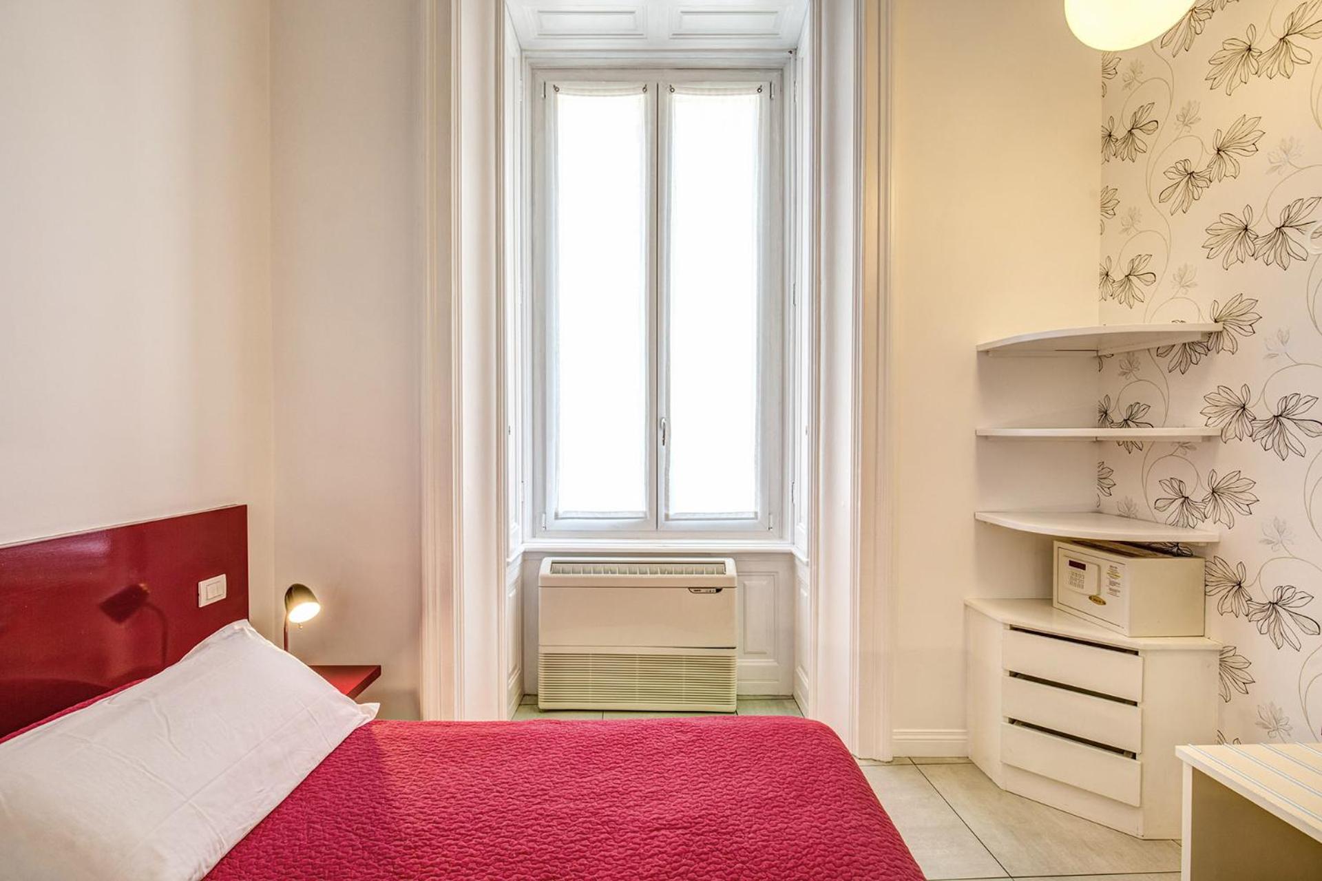 Enjoy apartment luxury in Rome