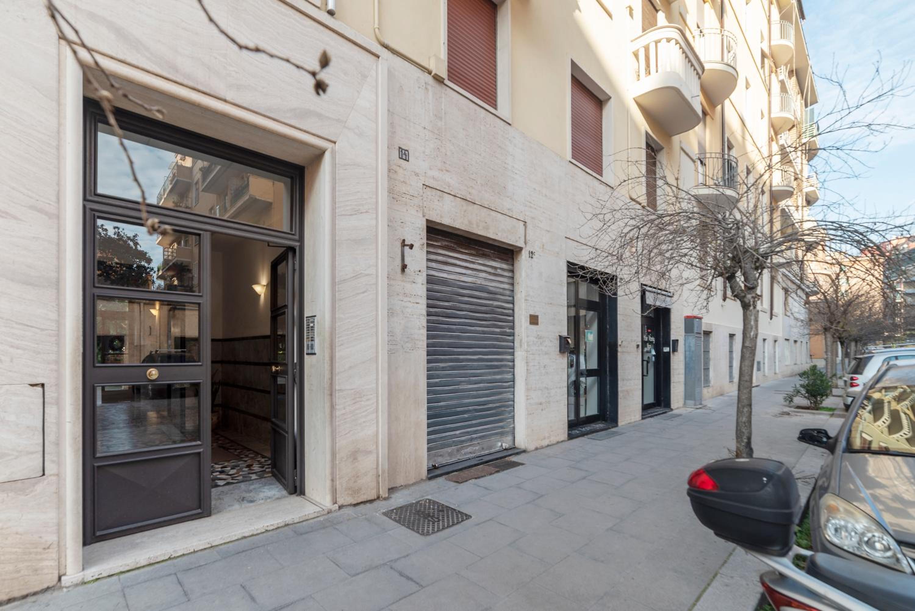GuestHost - Piazza Bologna Comfortable Flat