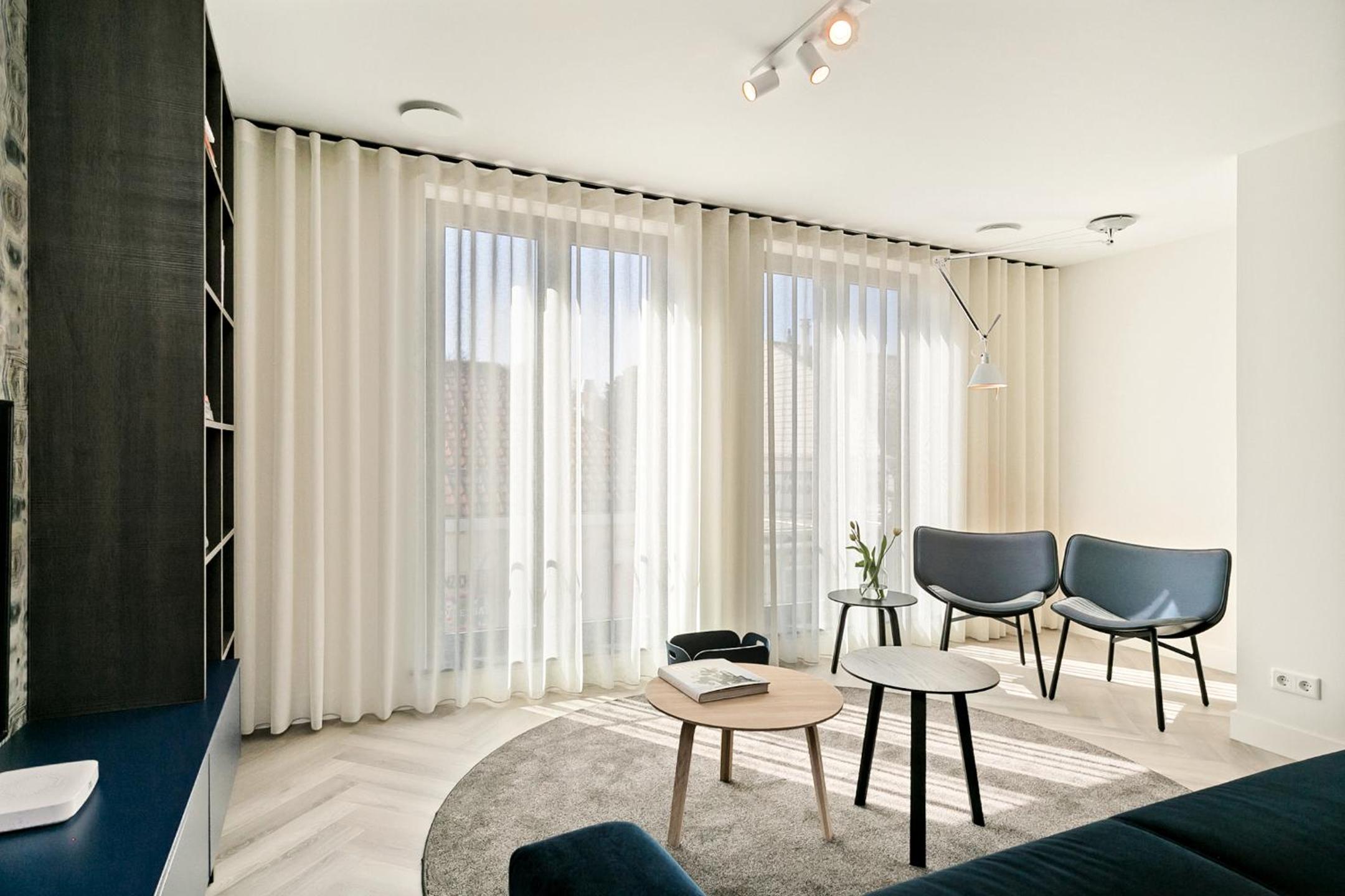 DRL08 Luxury apartment with sauna in centre view 5