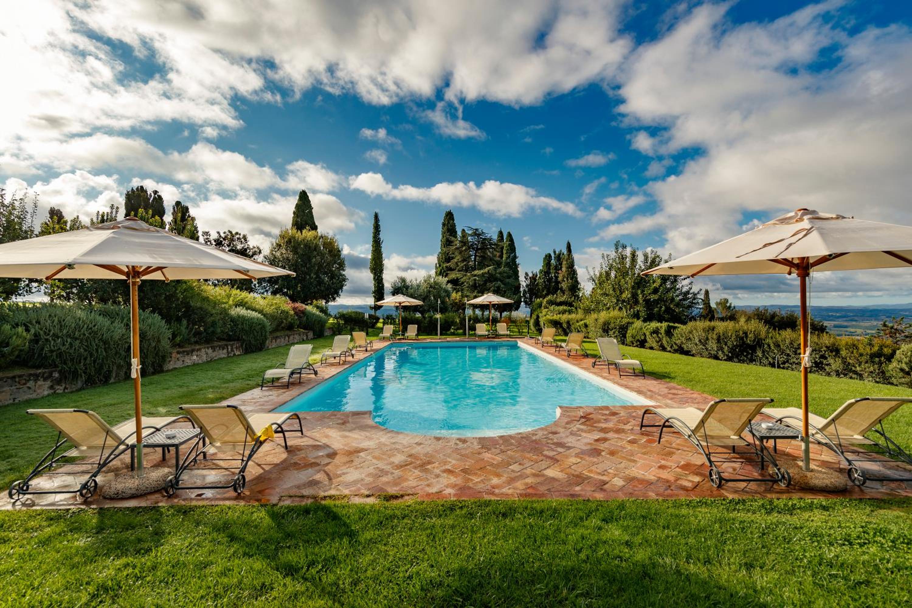 Wine Relais In Montecucco - ColleMassari Hospitality