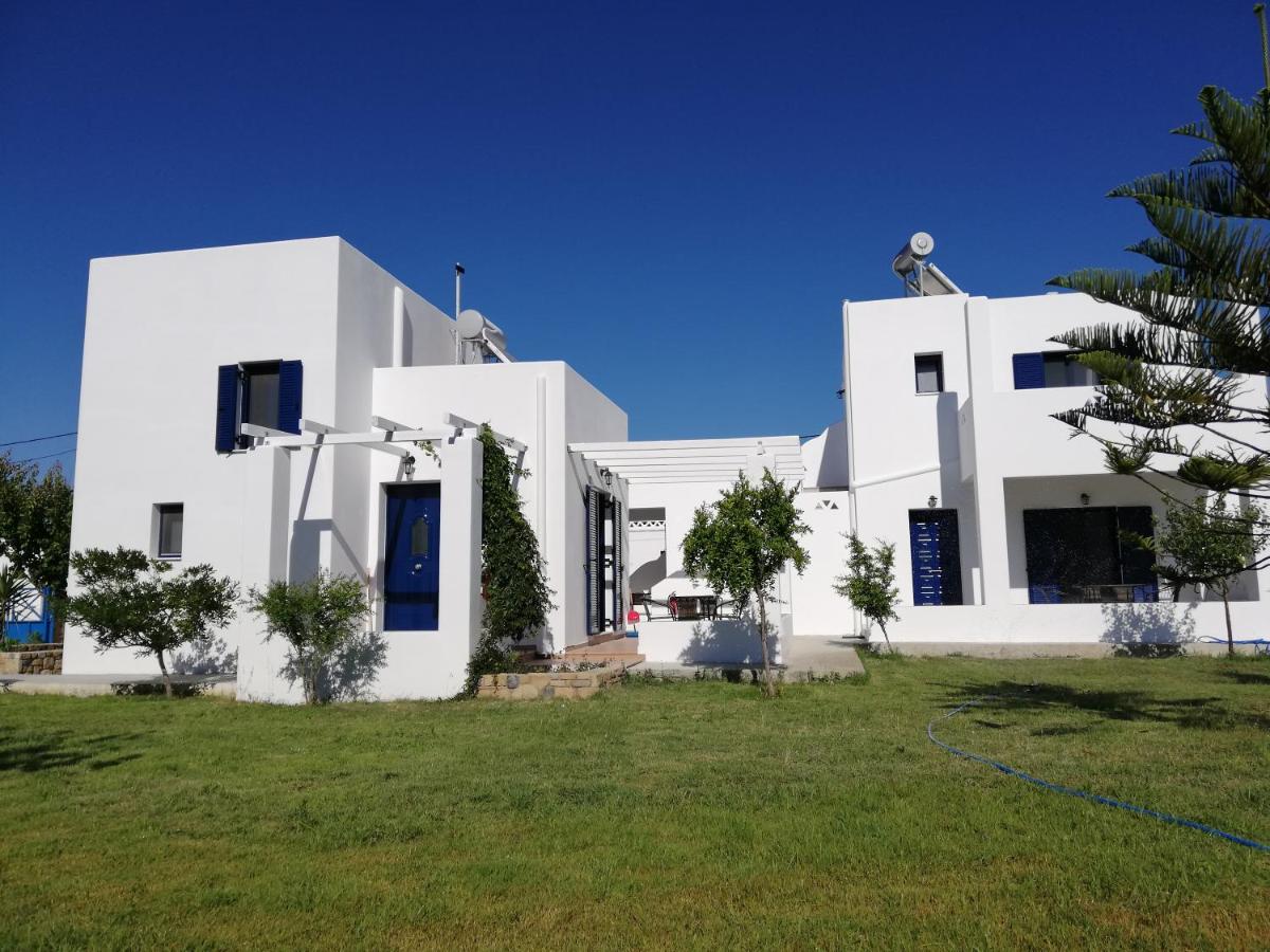 Liostasi Houses