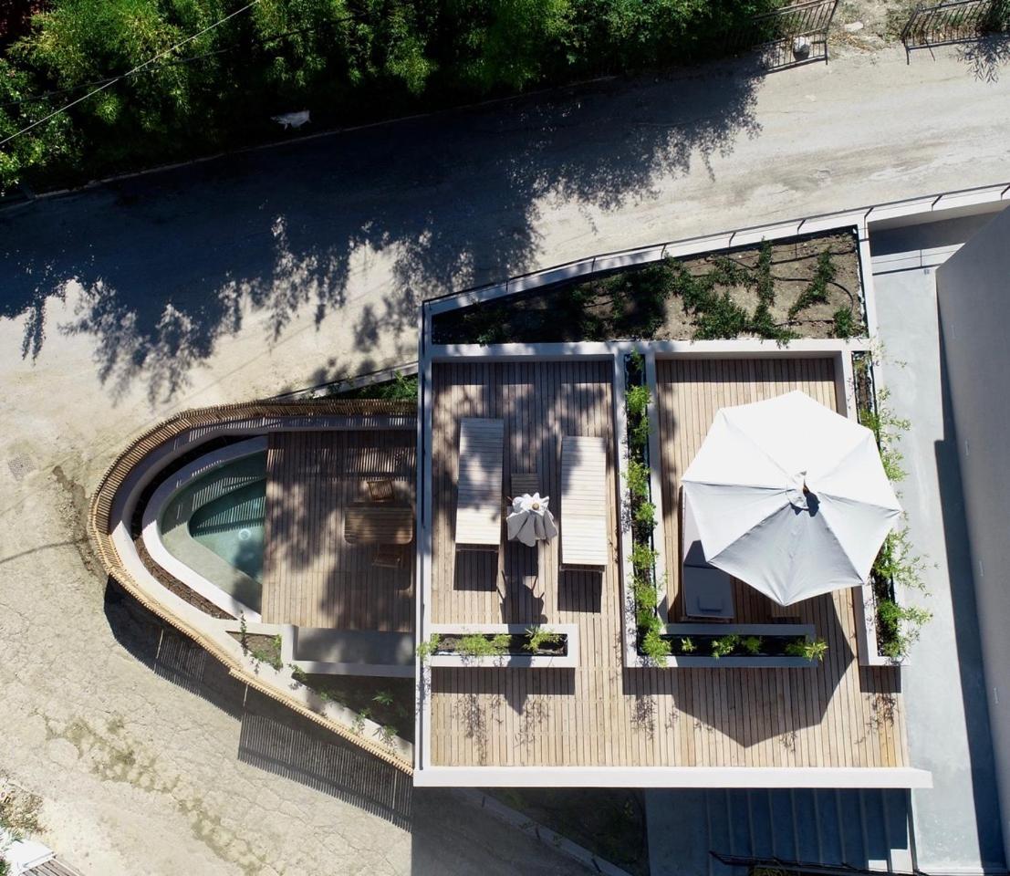 Elsa Modern Apartments