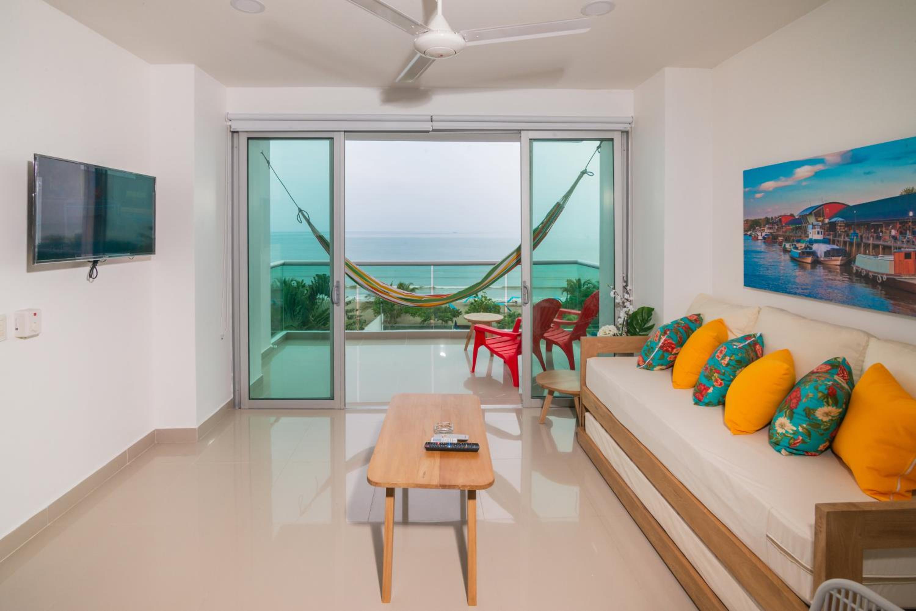 Magico Apartamento Frente al Mar 3 Habitaciones AR44 view 5