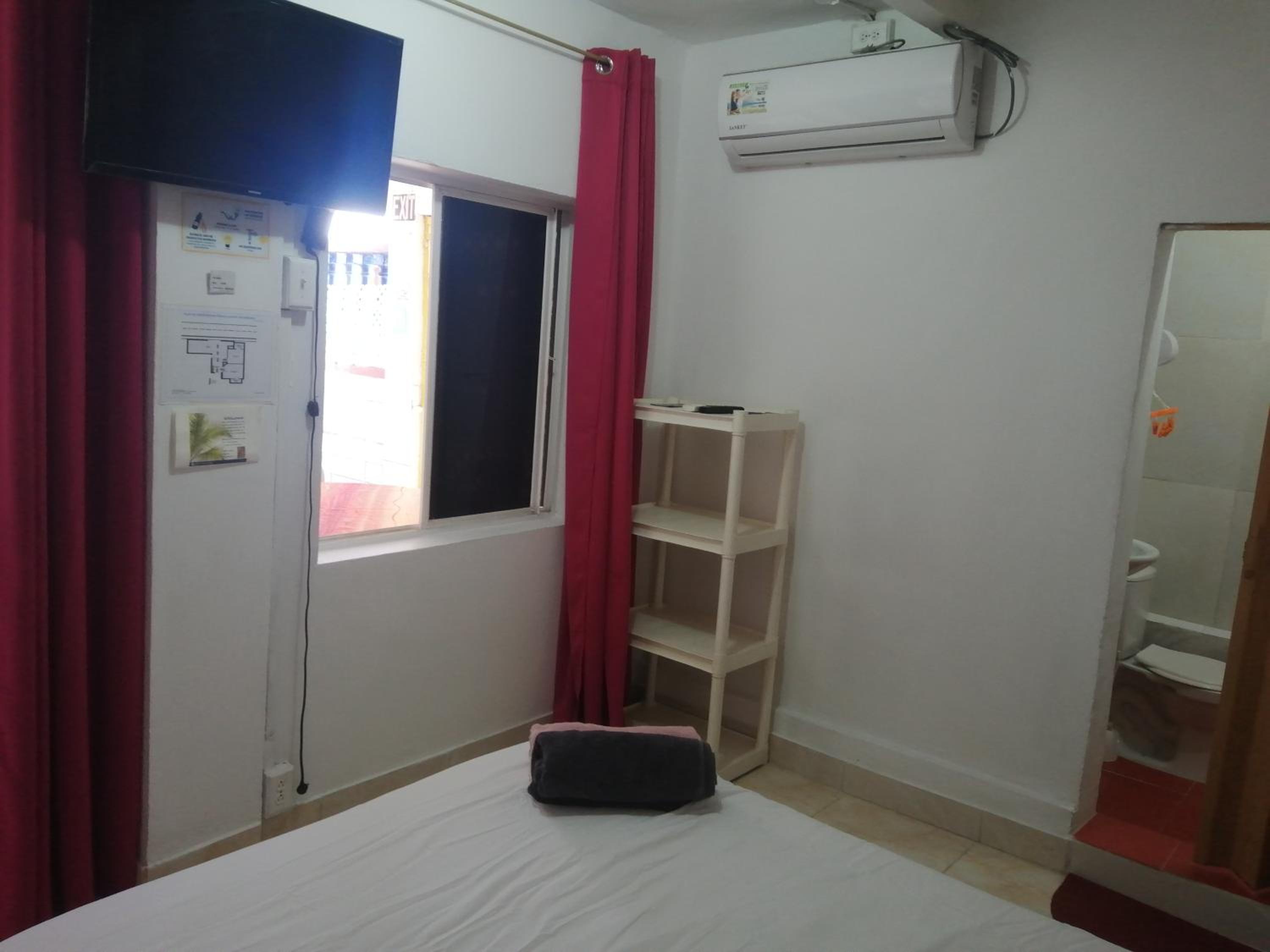 Inn Skyline Hostel