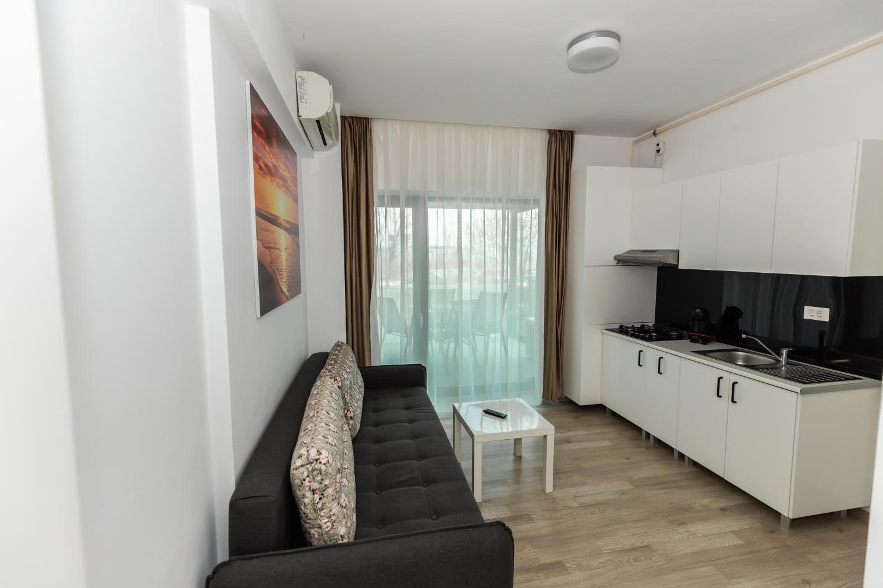 Pupa Residence