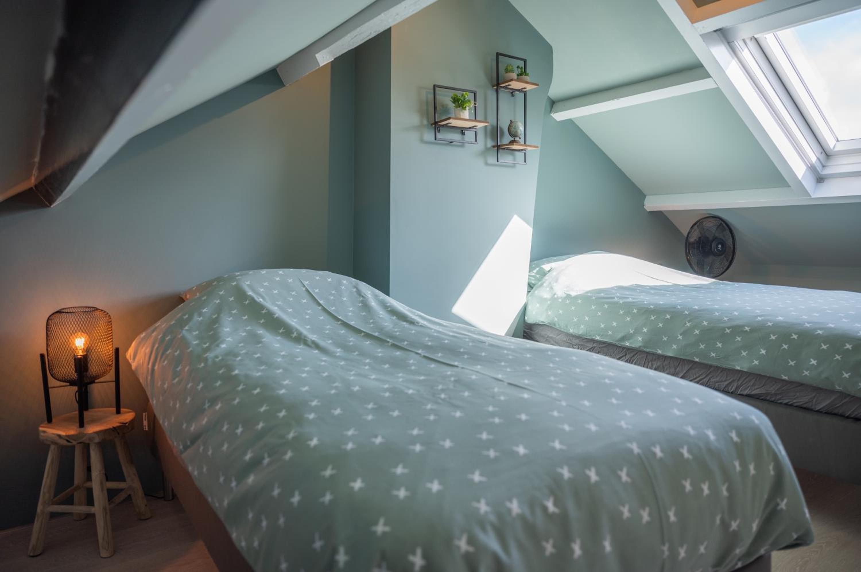 Beach House Makai - family house with Finnish Sauna, 2 bathrooms and only minutes from the Beach view 2