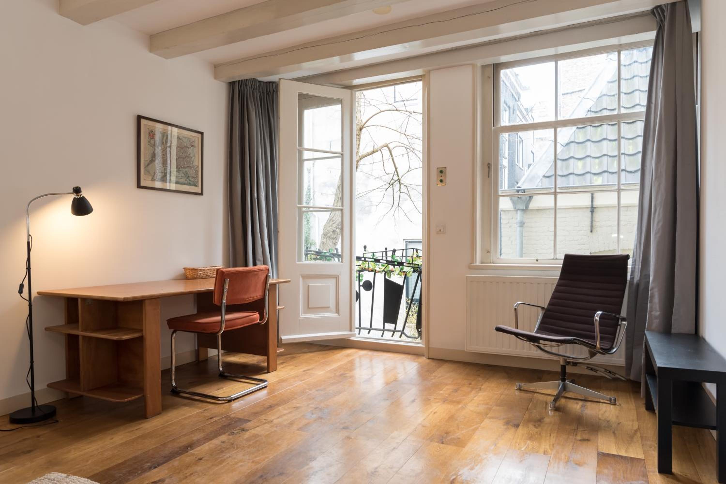 Kloveniers Studio