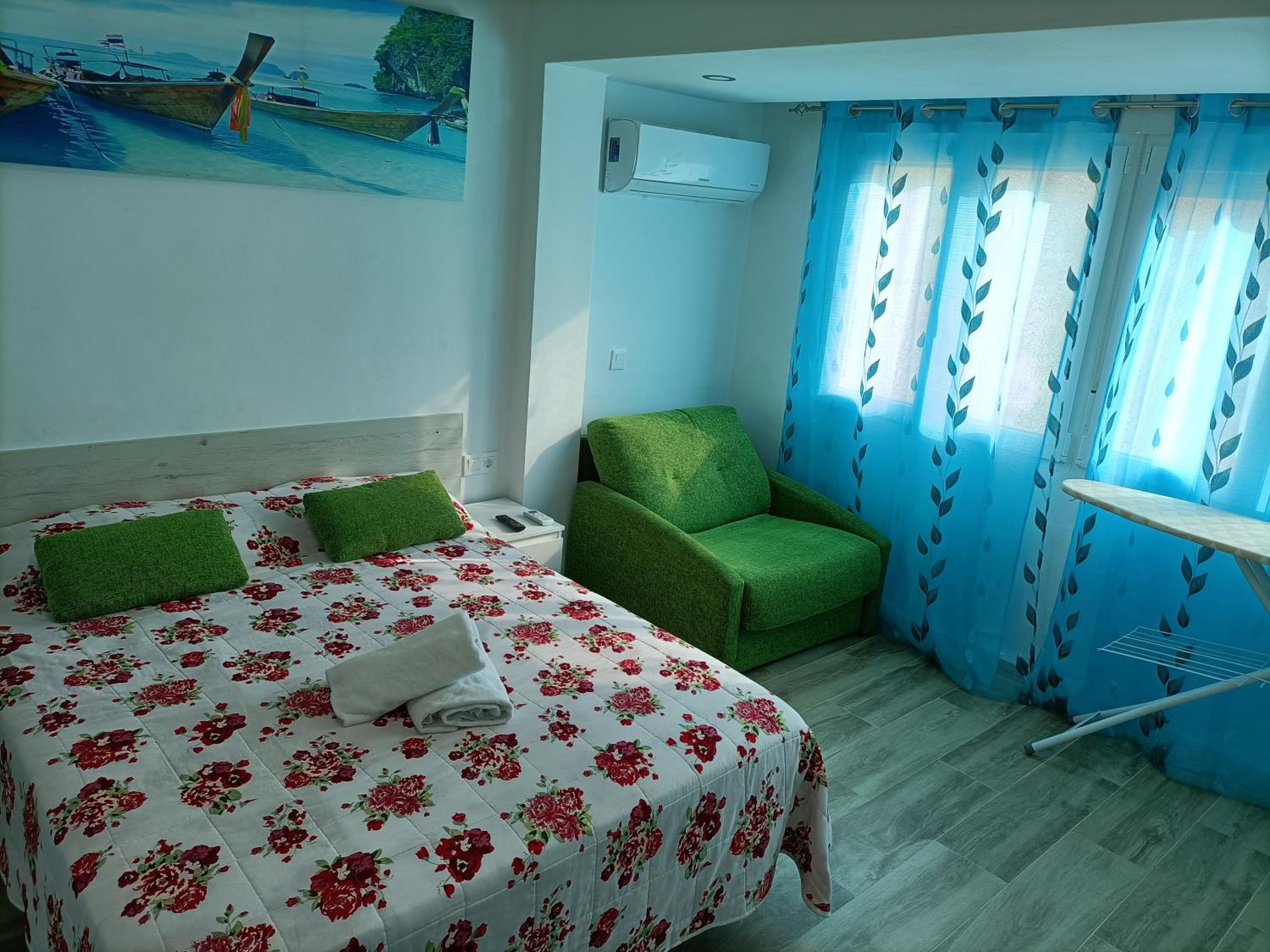 Apartamento con 2 dormitorios photo 3