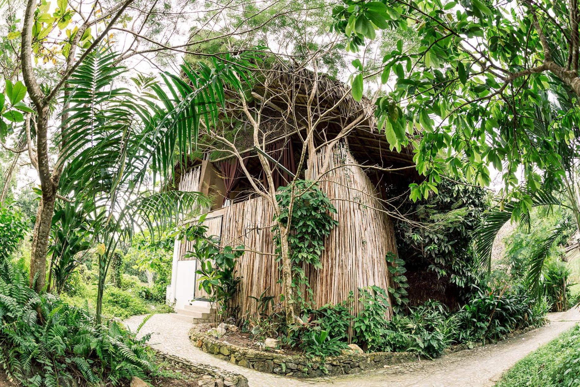 Ganesh Hostel & Shivas Bungalows