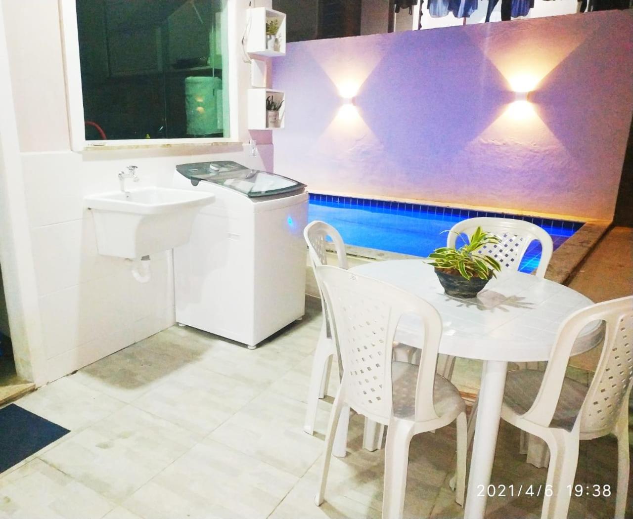 Dúplex em Porto Seguro com piscina a 8 minutos das praias