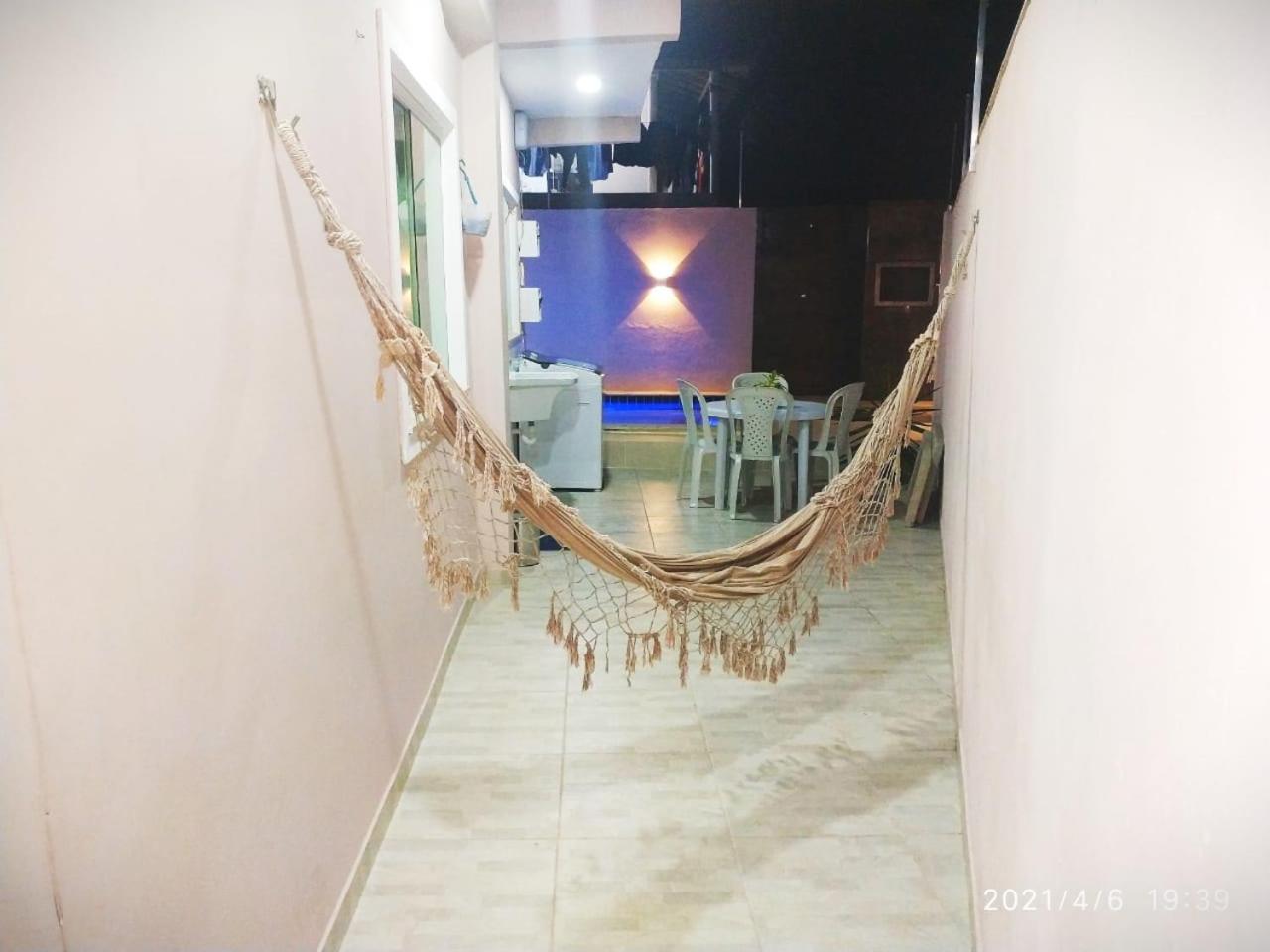 Dúplex em Porto Seguro com piscina a 8 minutos das praias