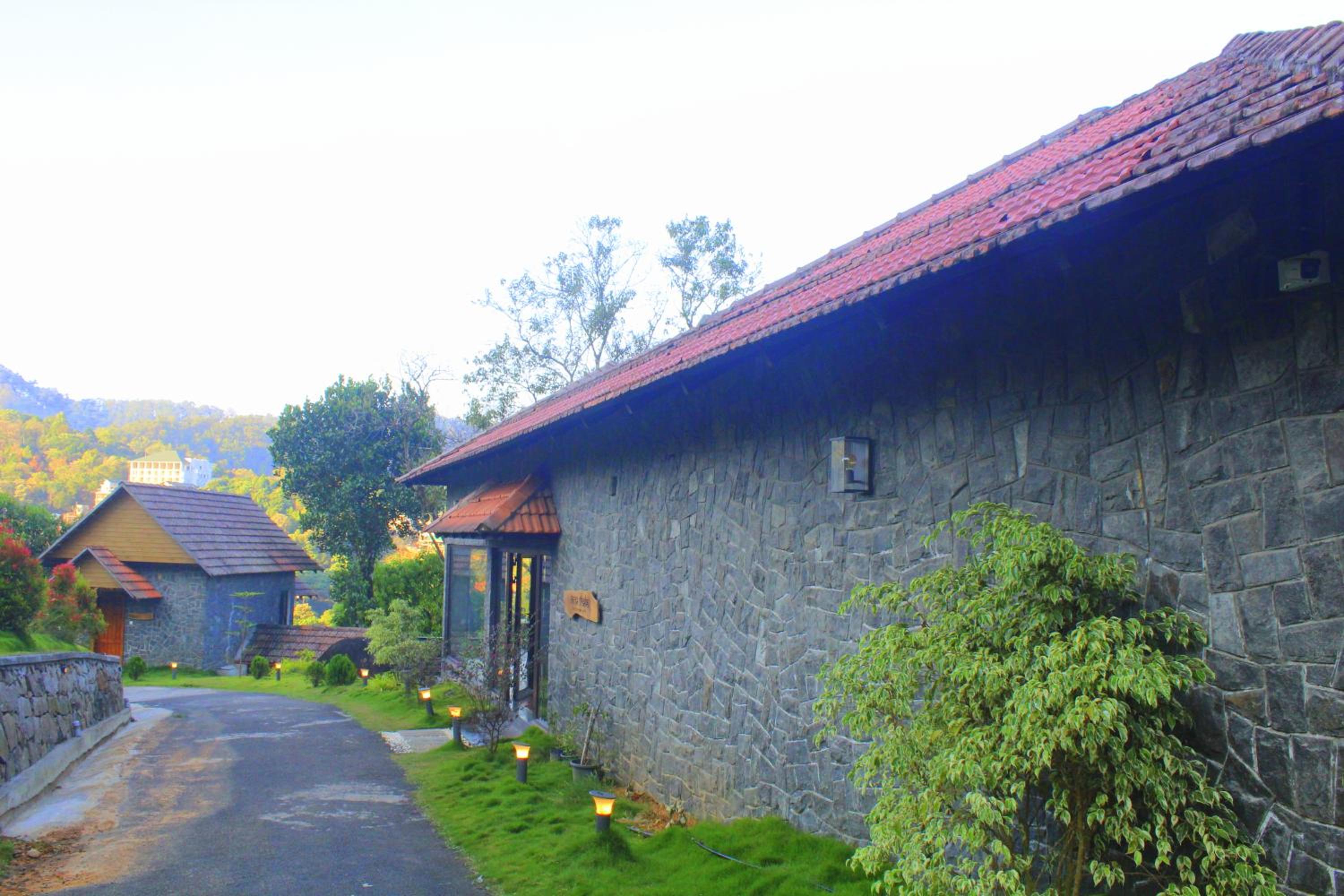 Photo 48
