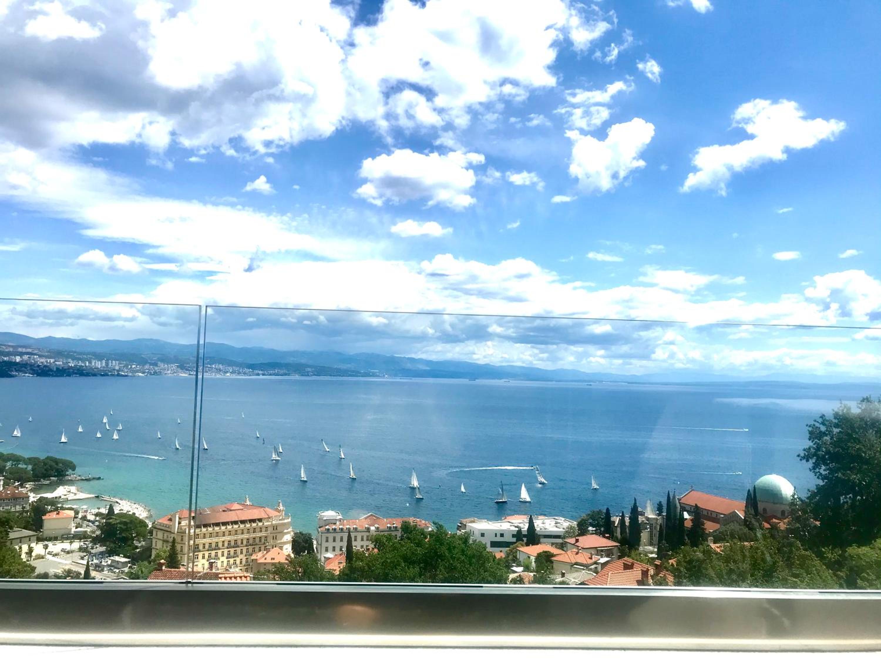 Pogled the View en Opatija — balance & terrace
