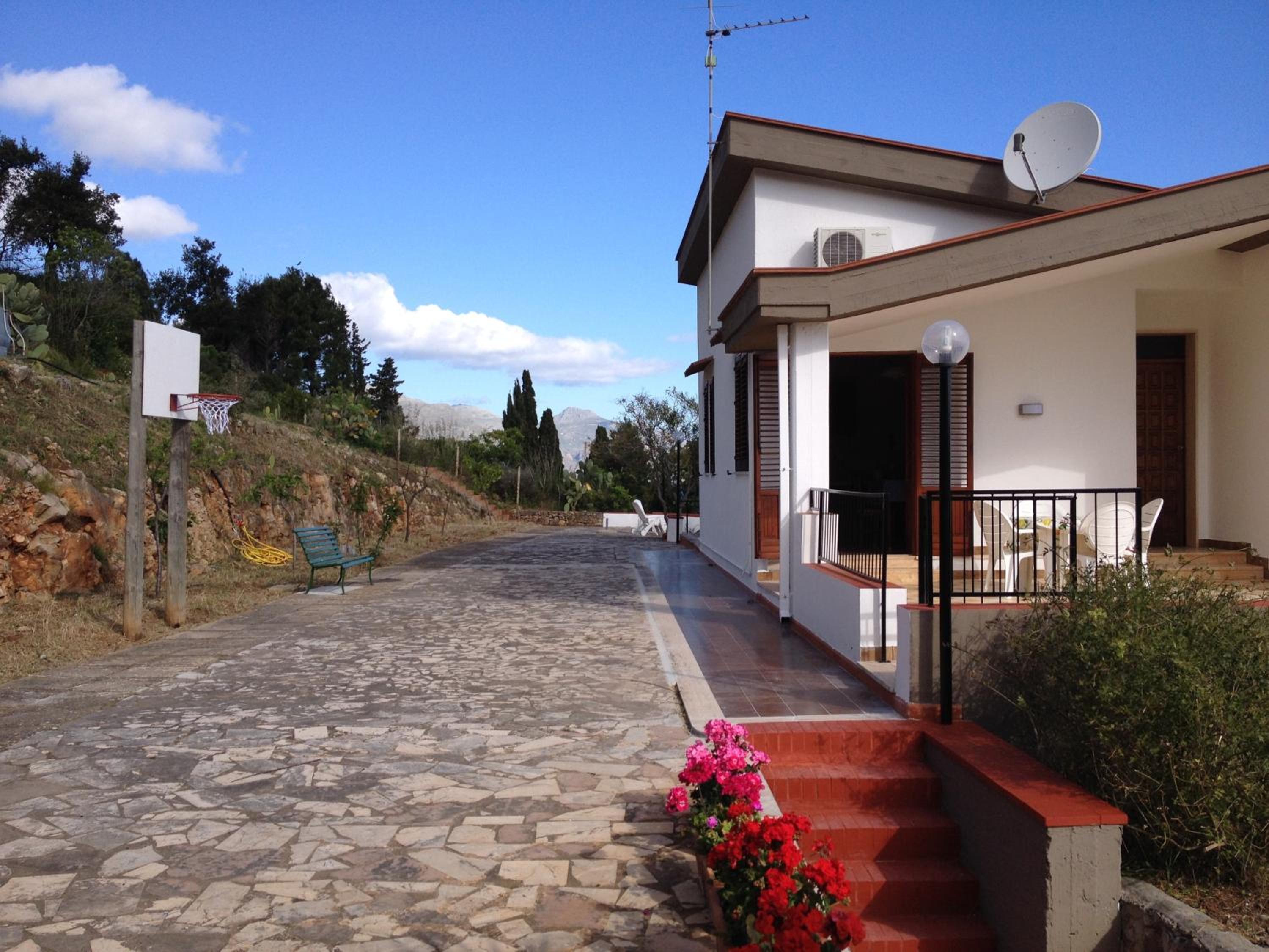 Photo 43