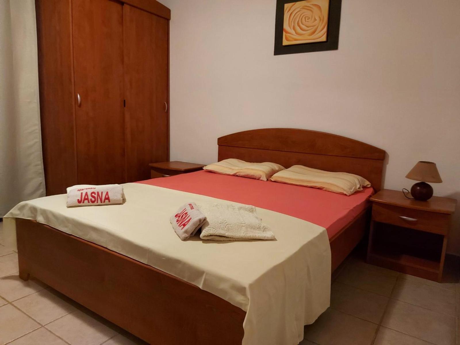 Apartments Jasna