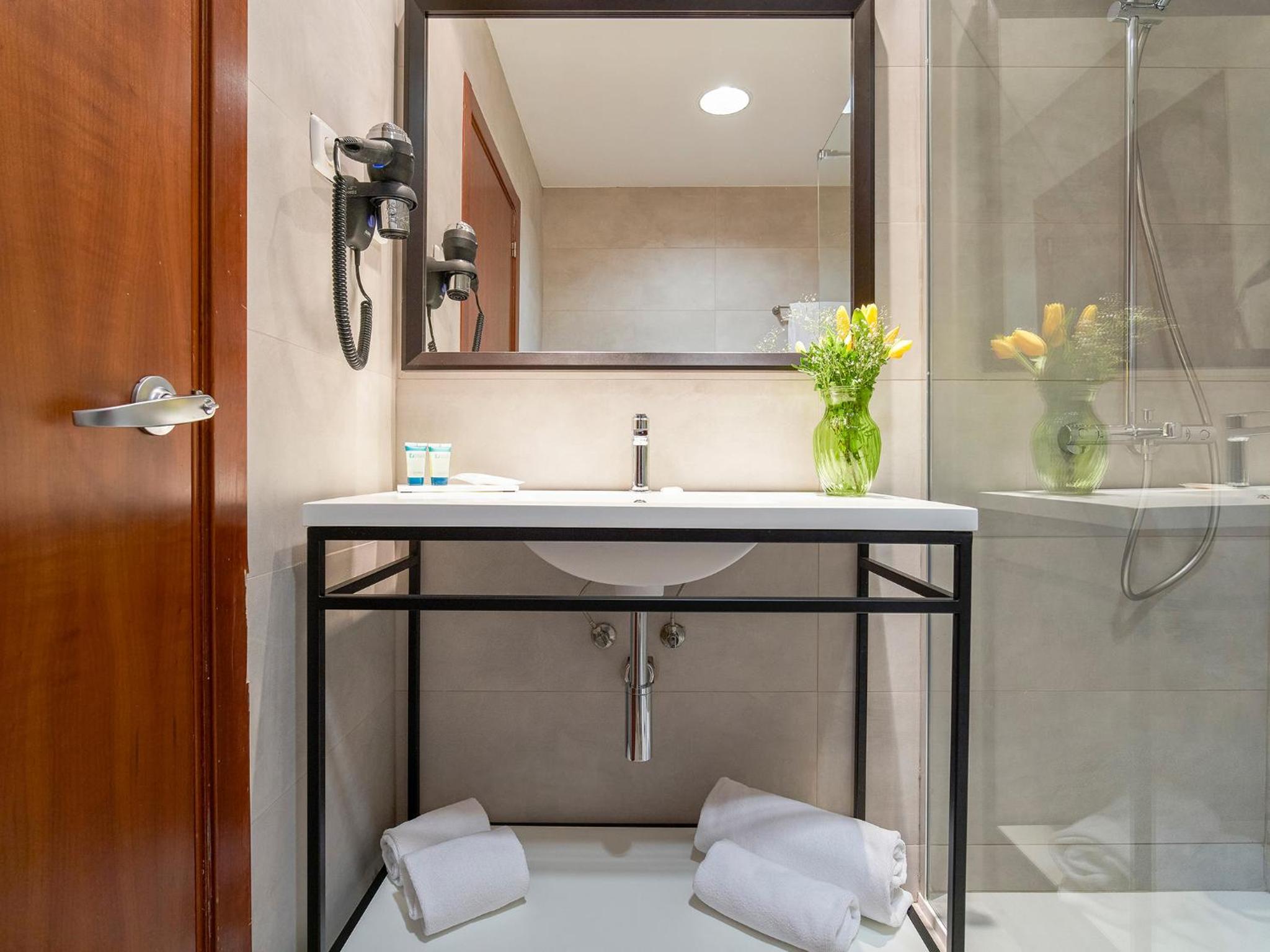 Las Rozas de Madrid Vacations - Hotel Plaza Las Matas - Property Image 4