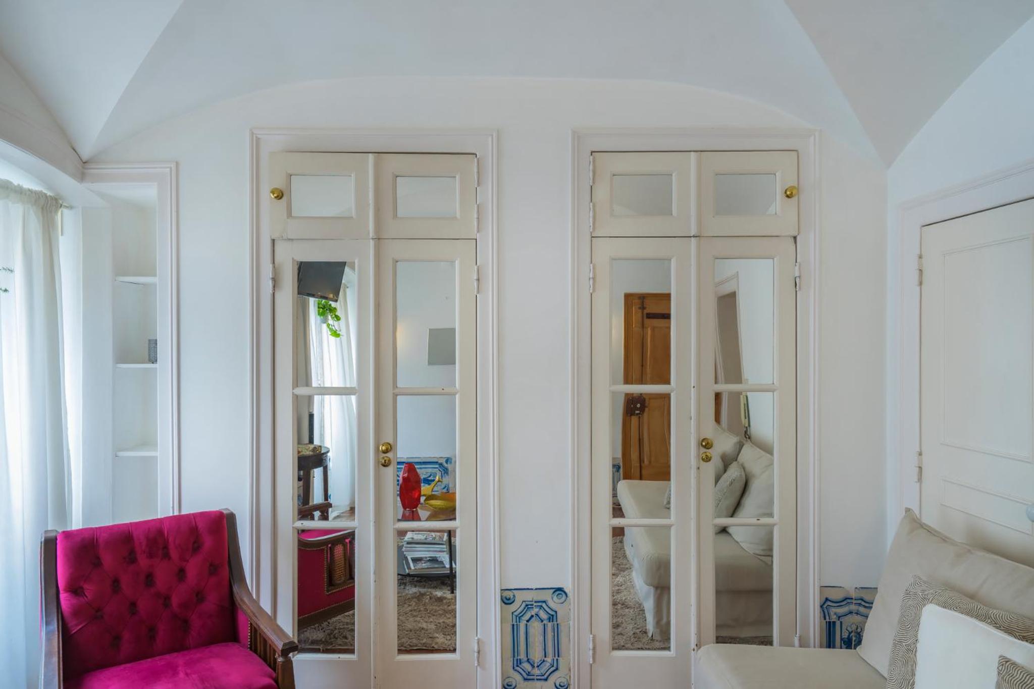 Romantic Apartment + Tejo River View view 5