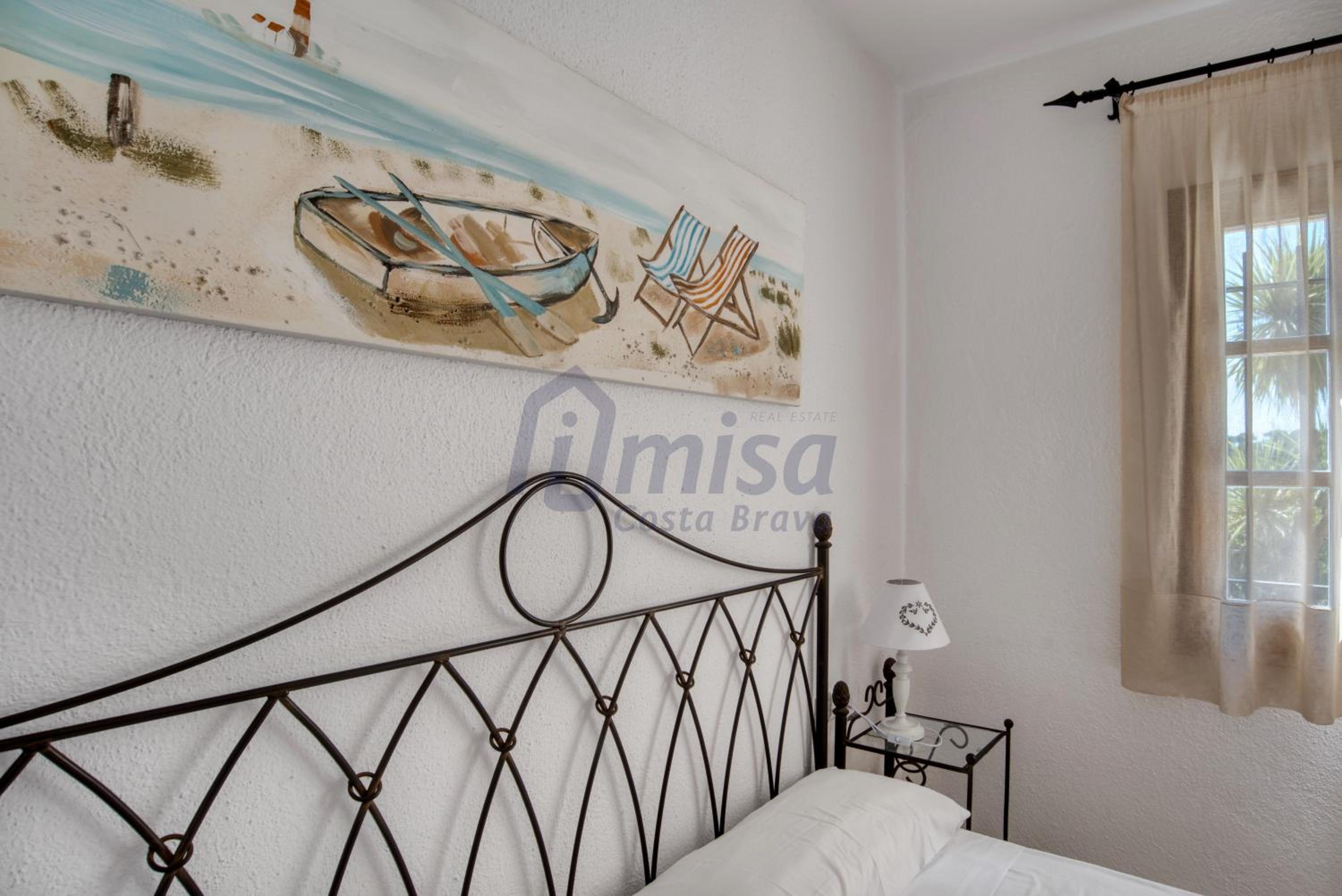 Villa Puig Rosell view 4