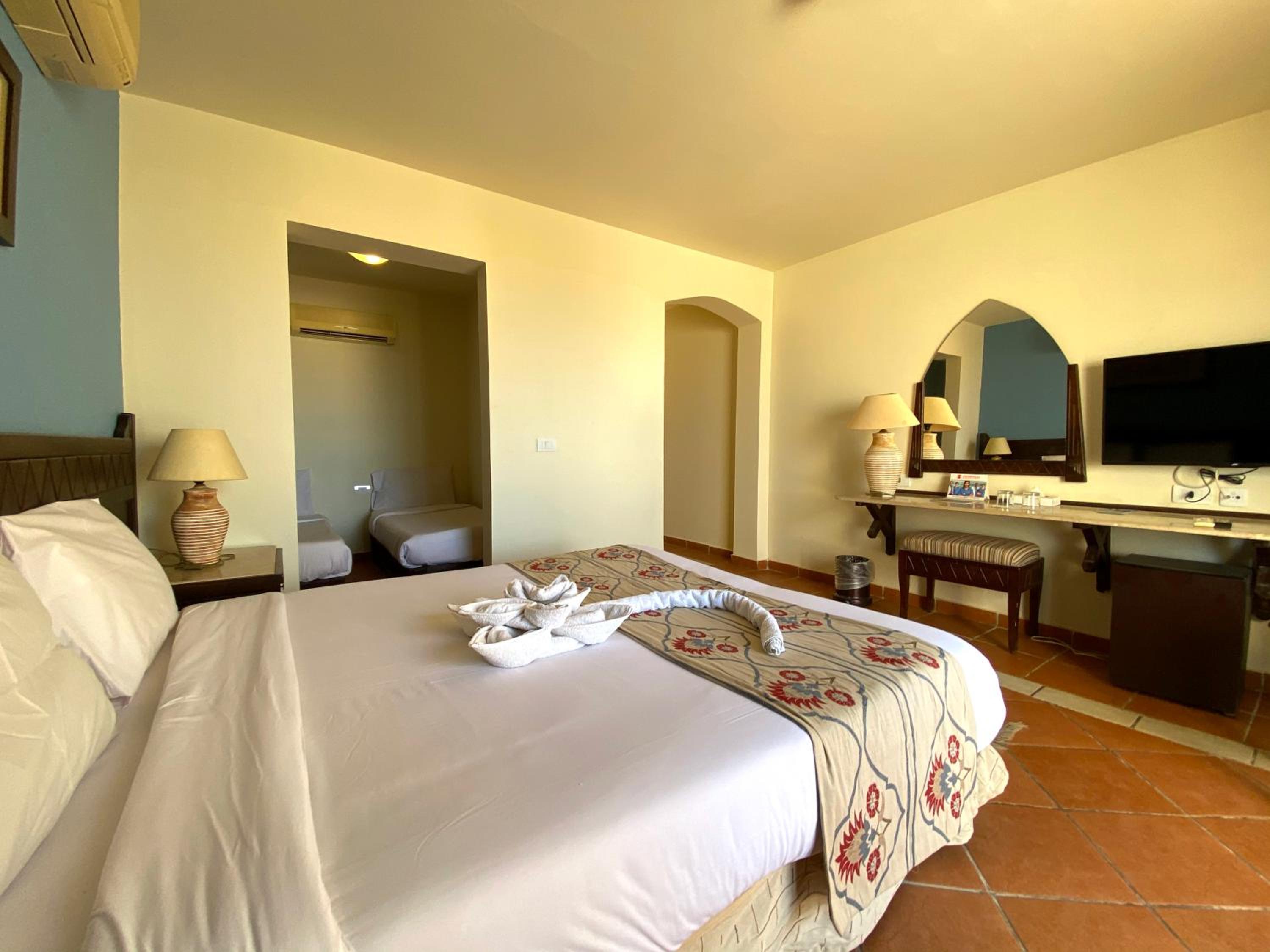 ONATTI Beach Resort - Marsa Alam