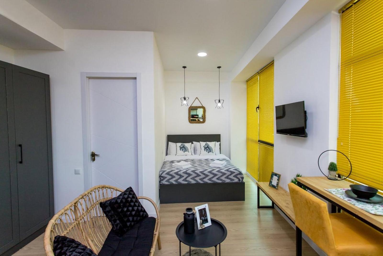Cozy apartment in Old Town view 3