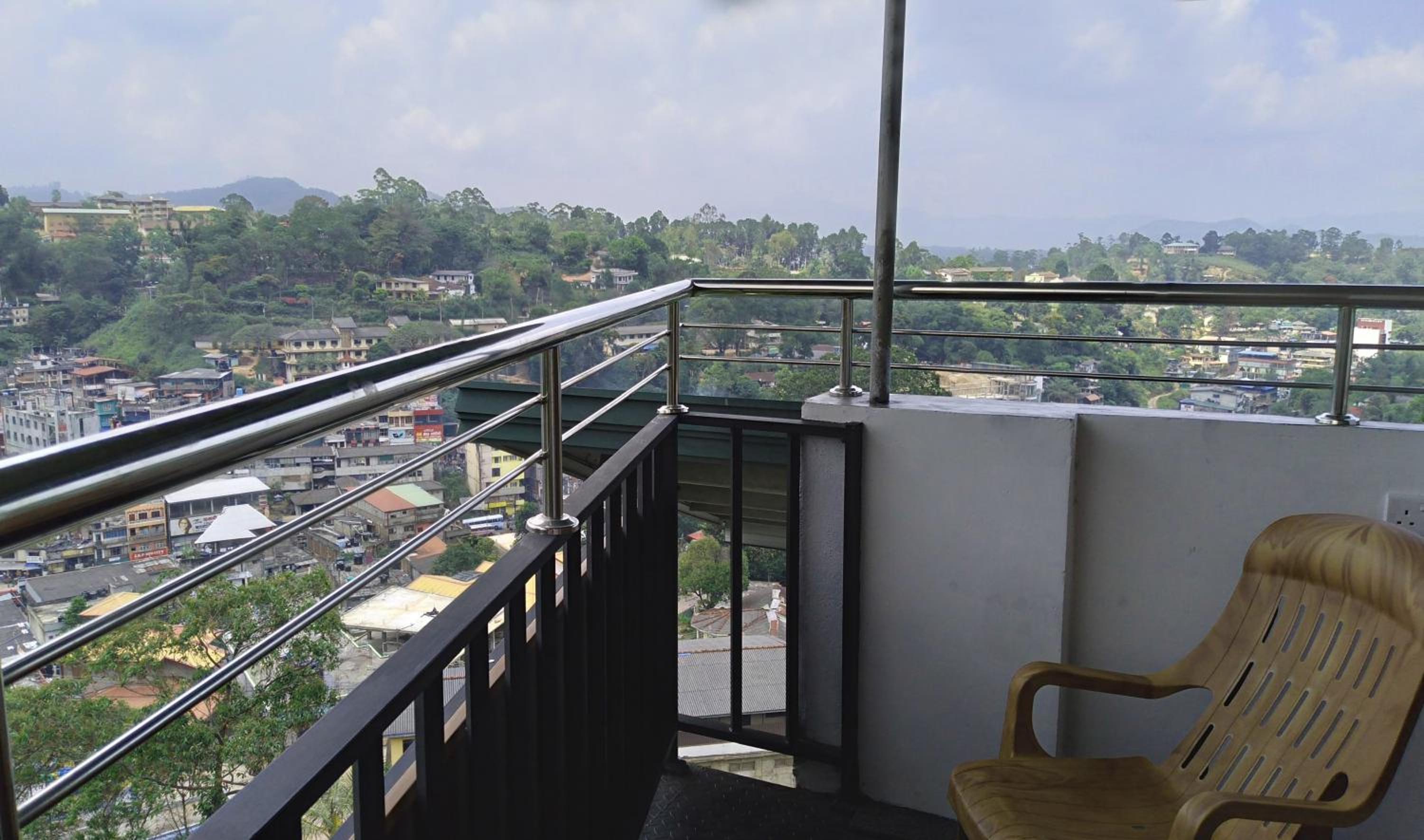 balcony