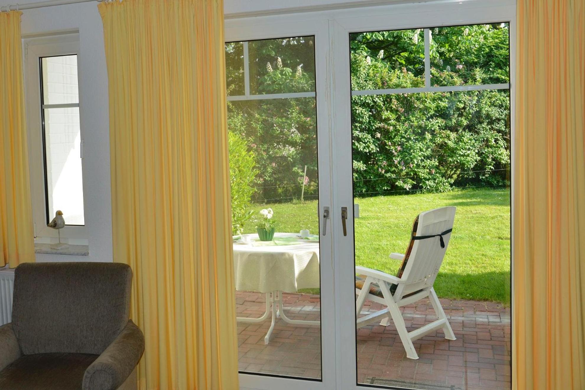 Darsser Weg 38 en Zingst — balance & terrace