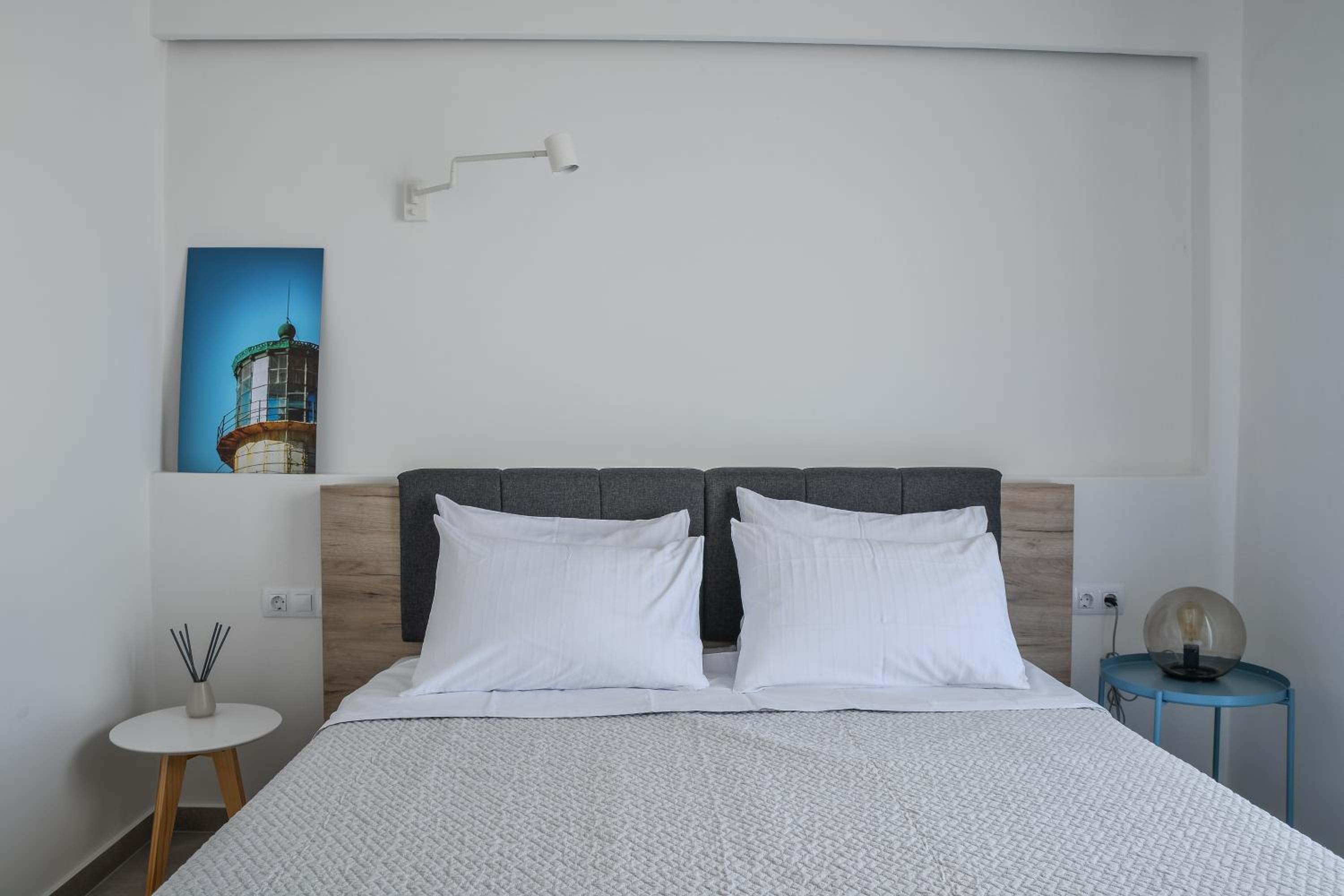 Pharos Apartments