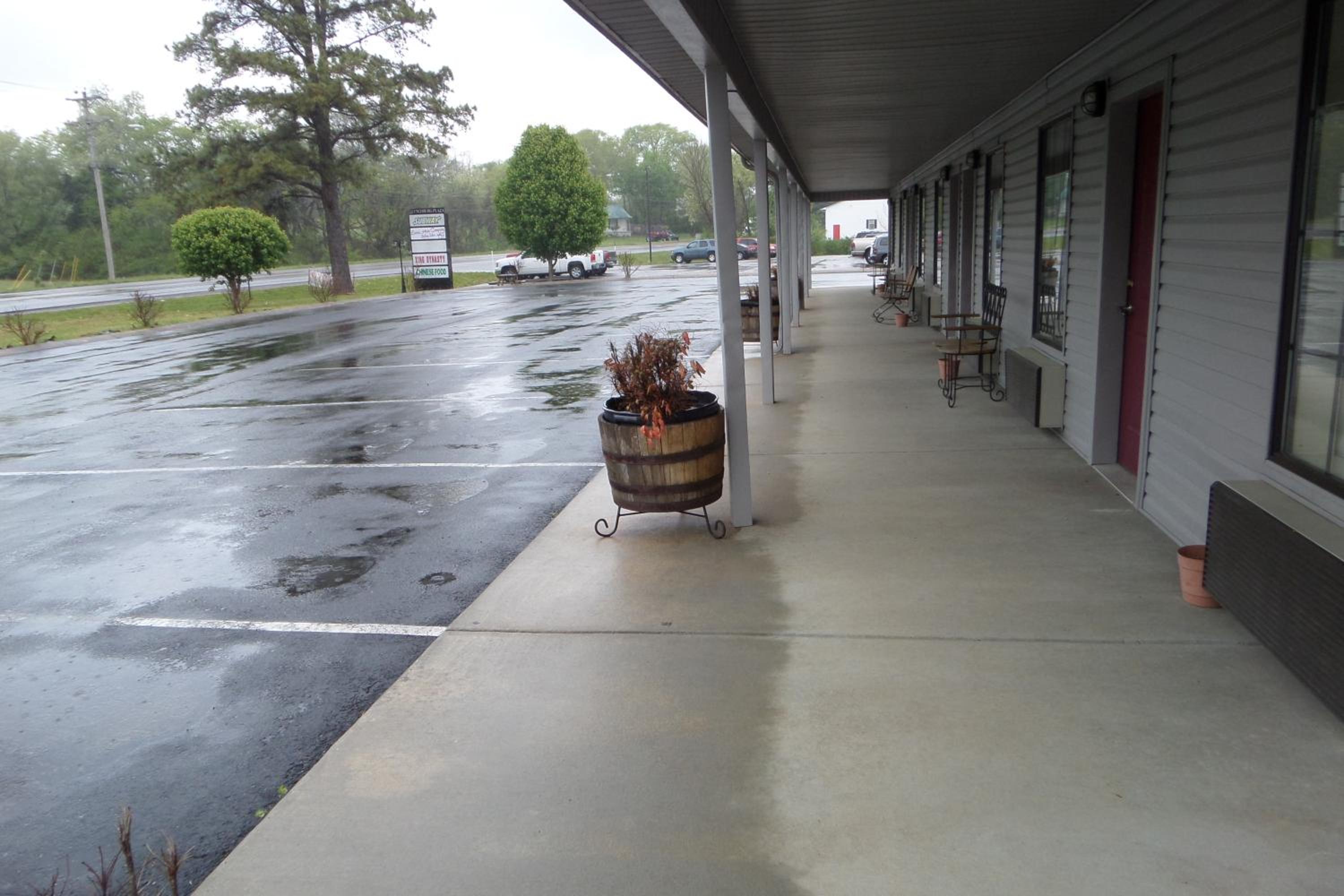 Lynchburg Country Inn