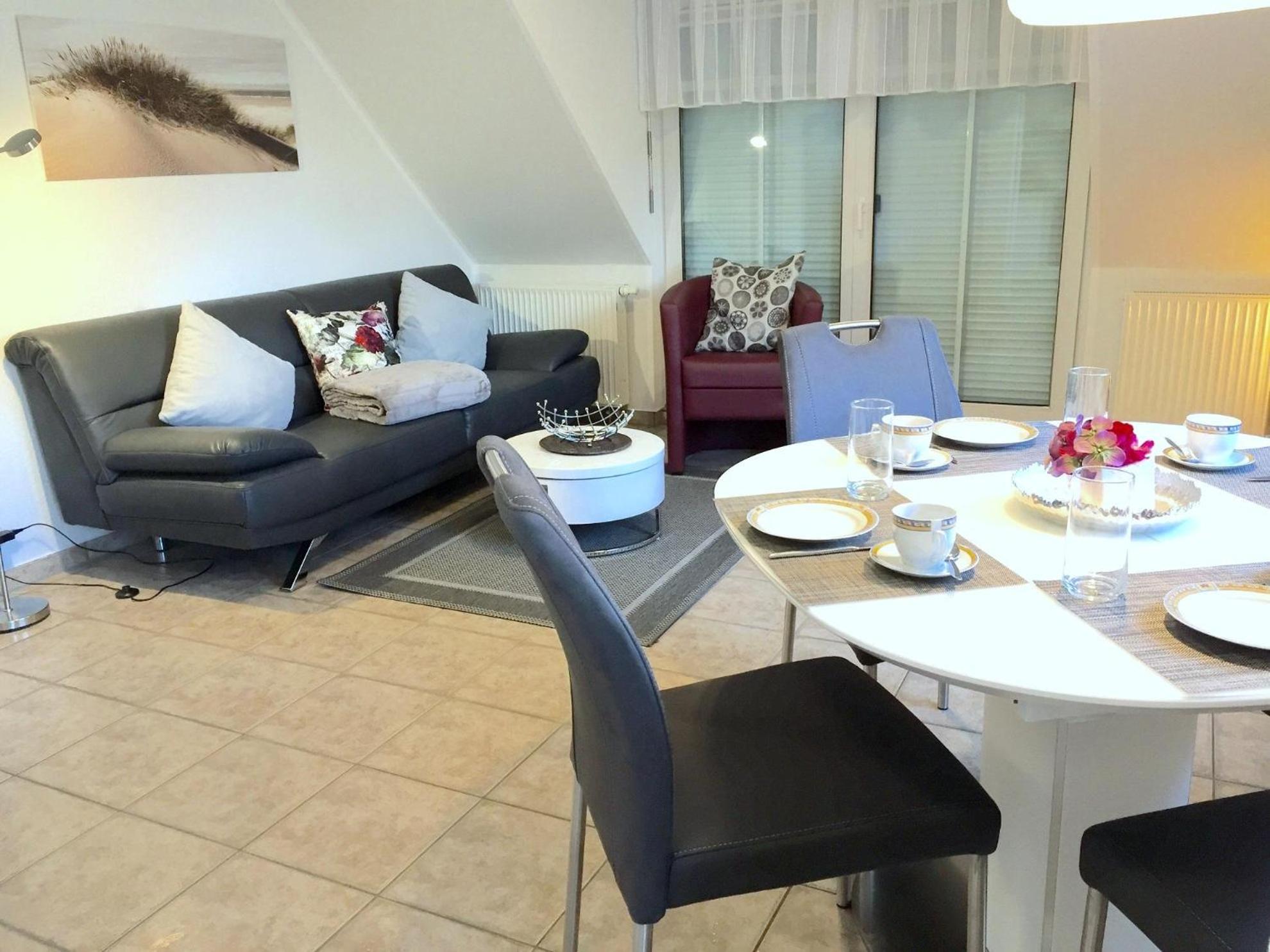 _Neue Liebe_ Wohnung 3 view 3