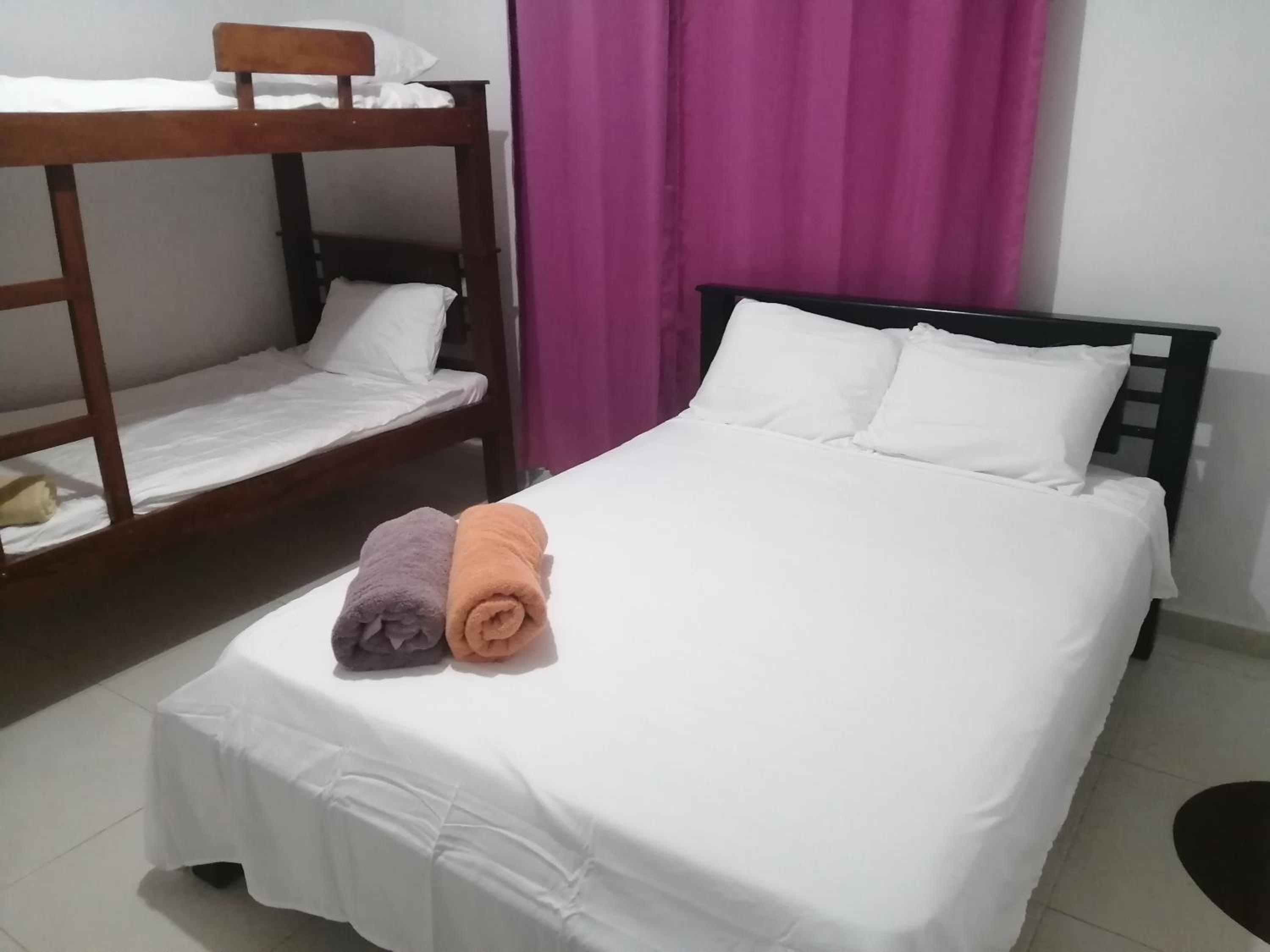 Inn Skyline Hostel