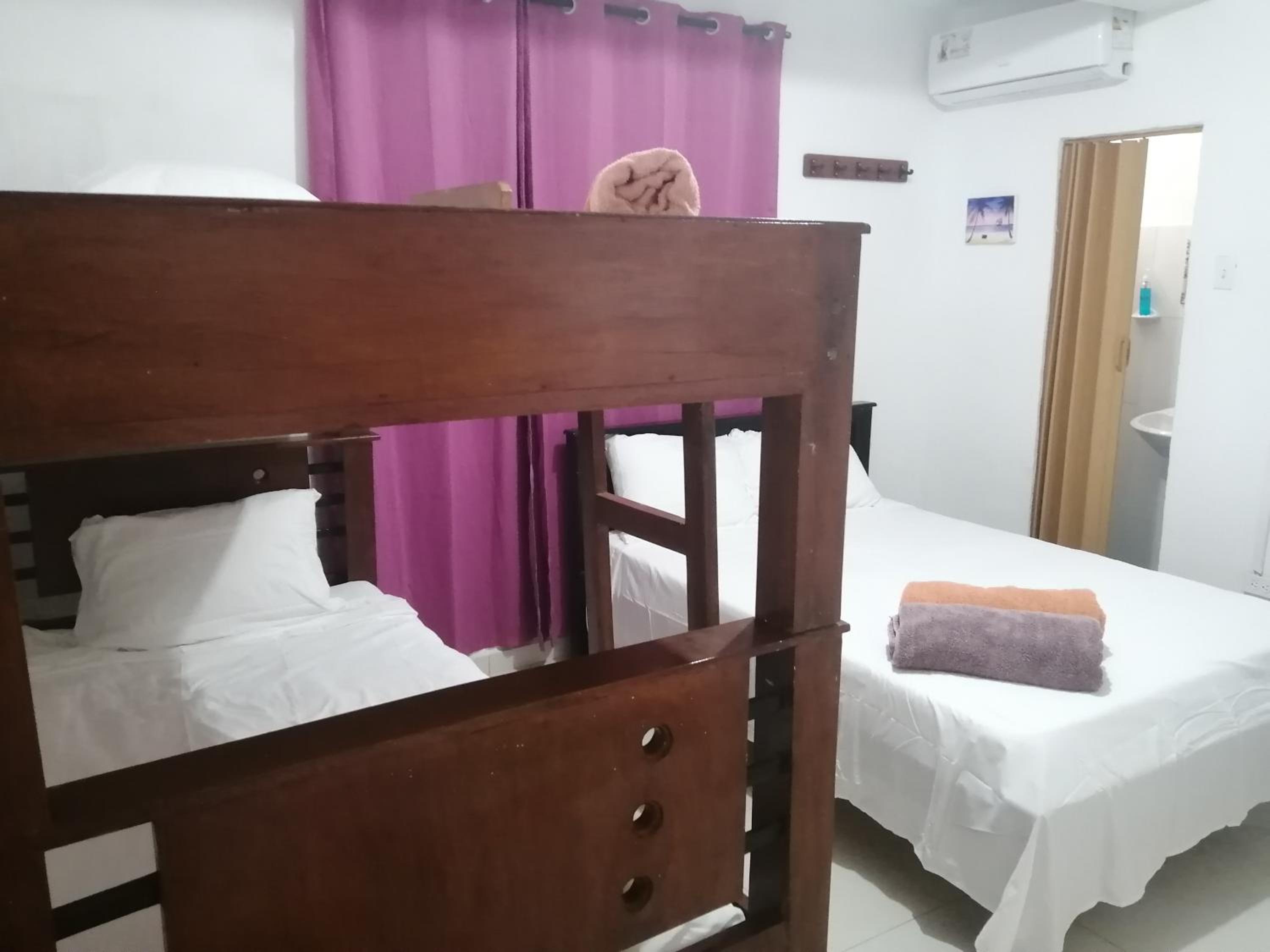 Inn Skyline Hostel