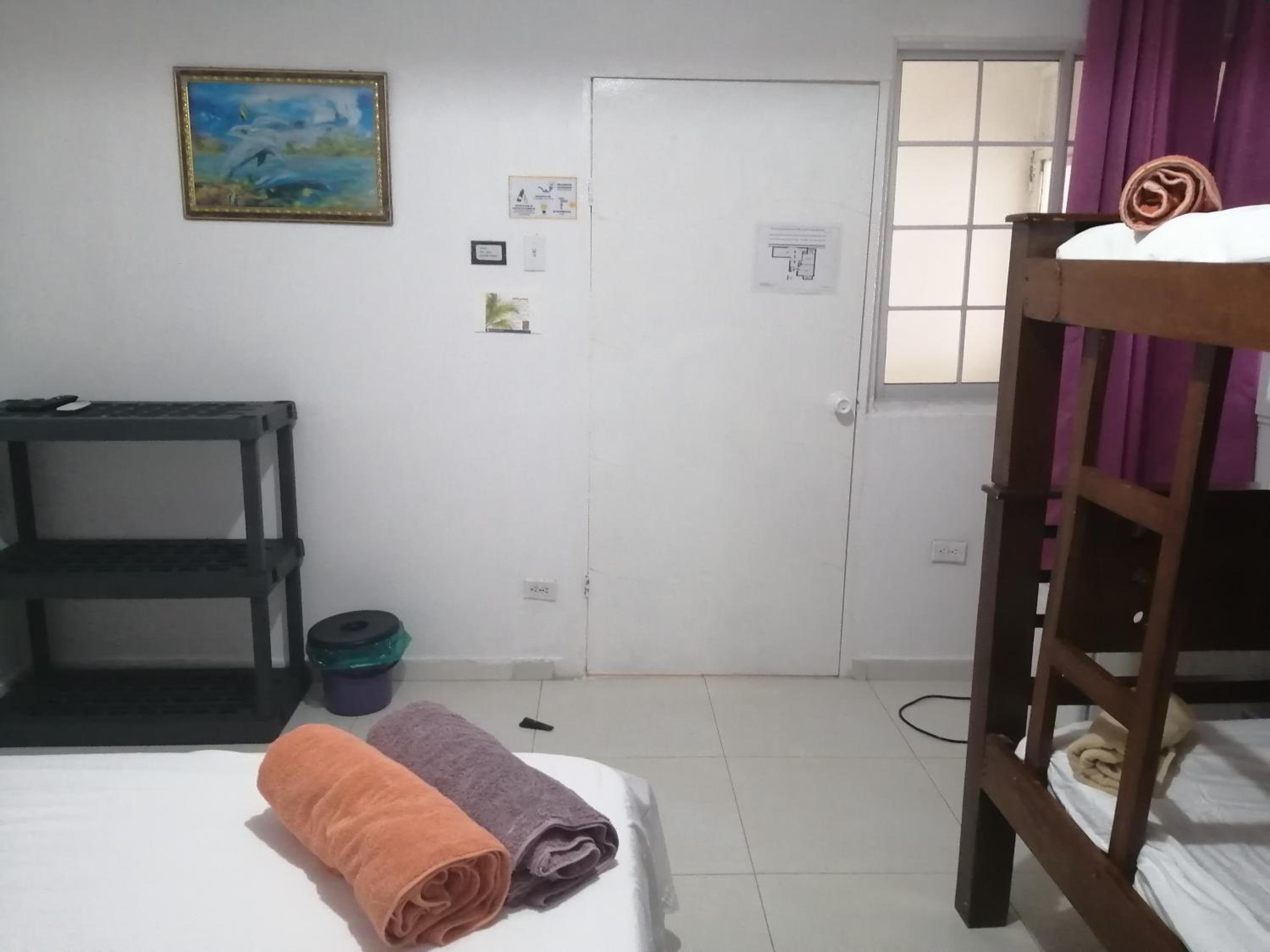 Inn Skyline Hostel