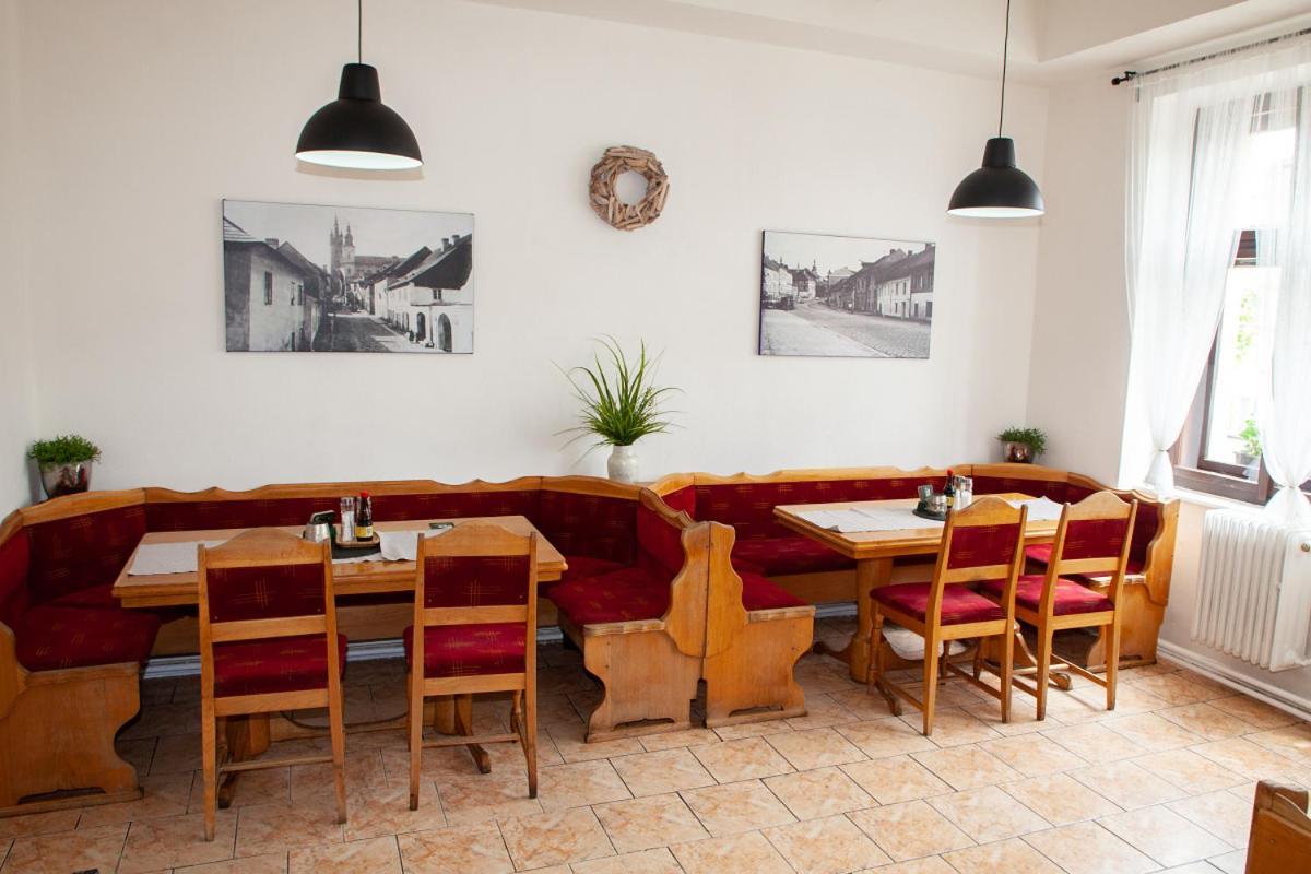 Restaurace a Penzion Klatovský Dvůr