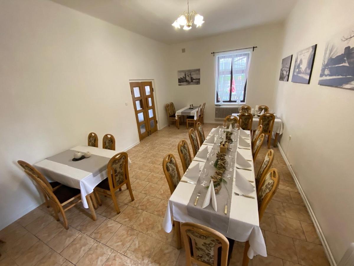 Restaurace a Penzion Klatovský Dvůr