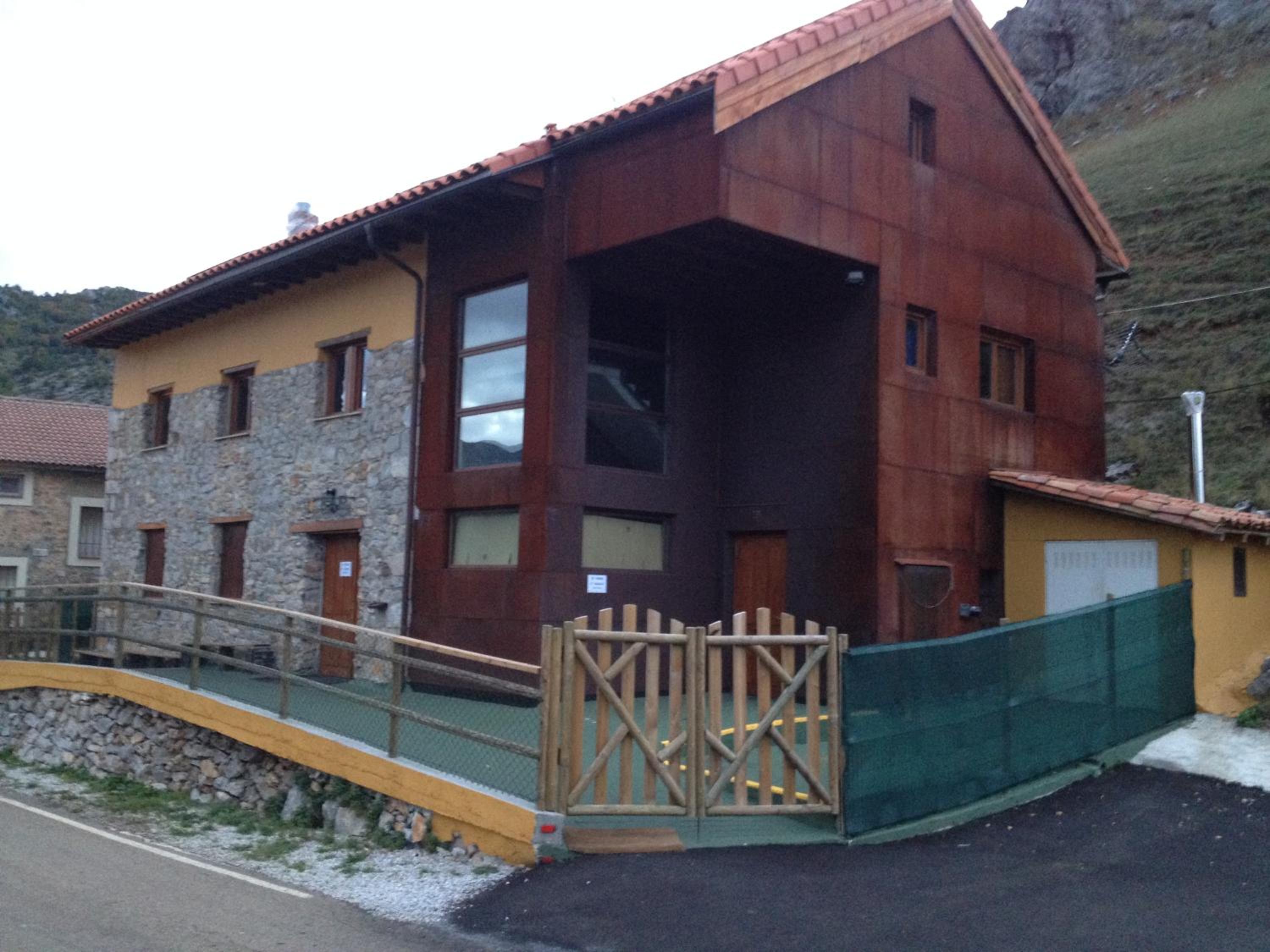 Habitaciones Besande view 3