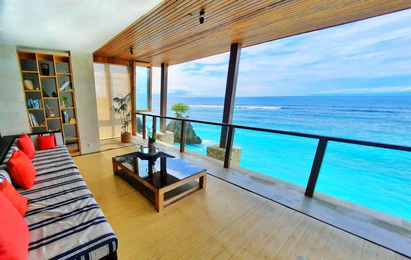 Bingin Beach House