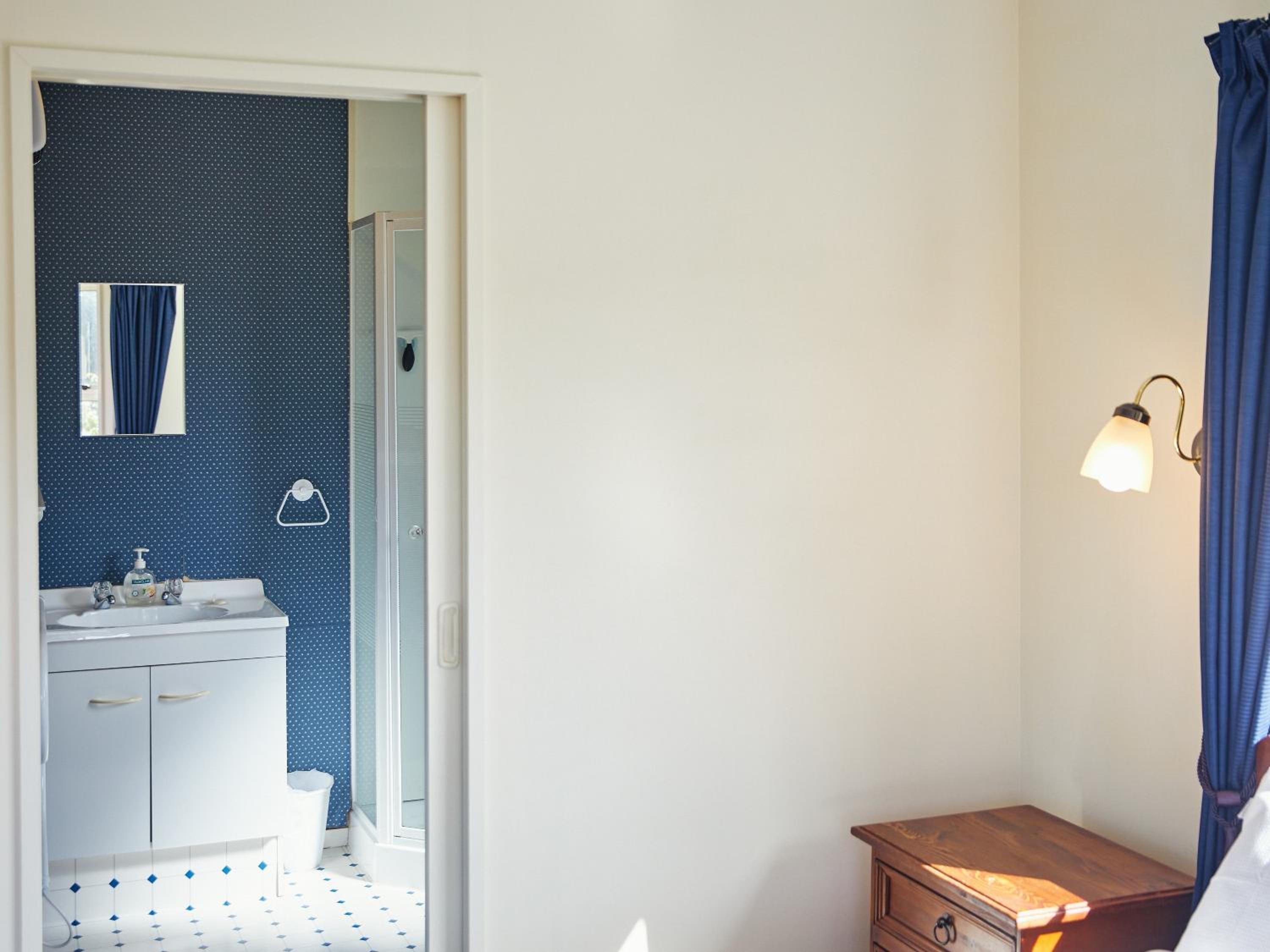 Protea House - Kaikoura Holiday Home