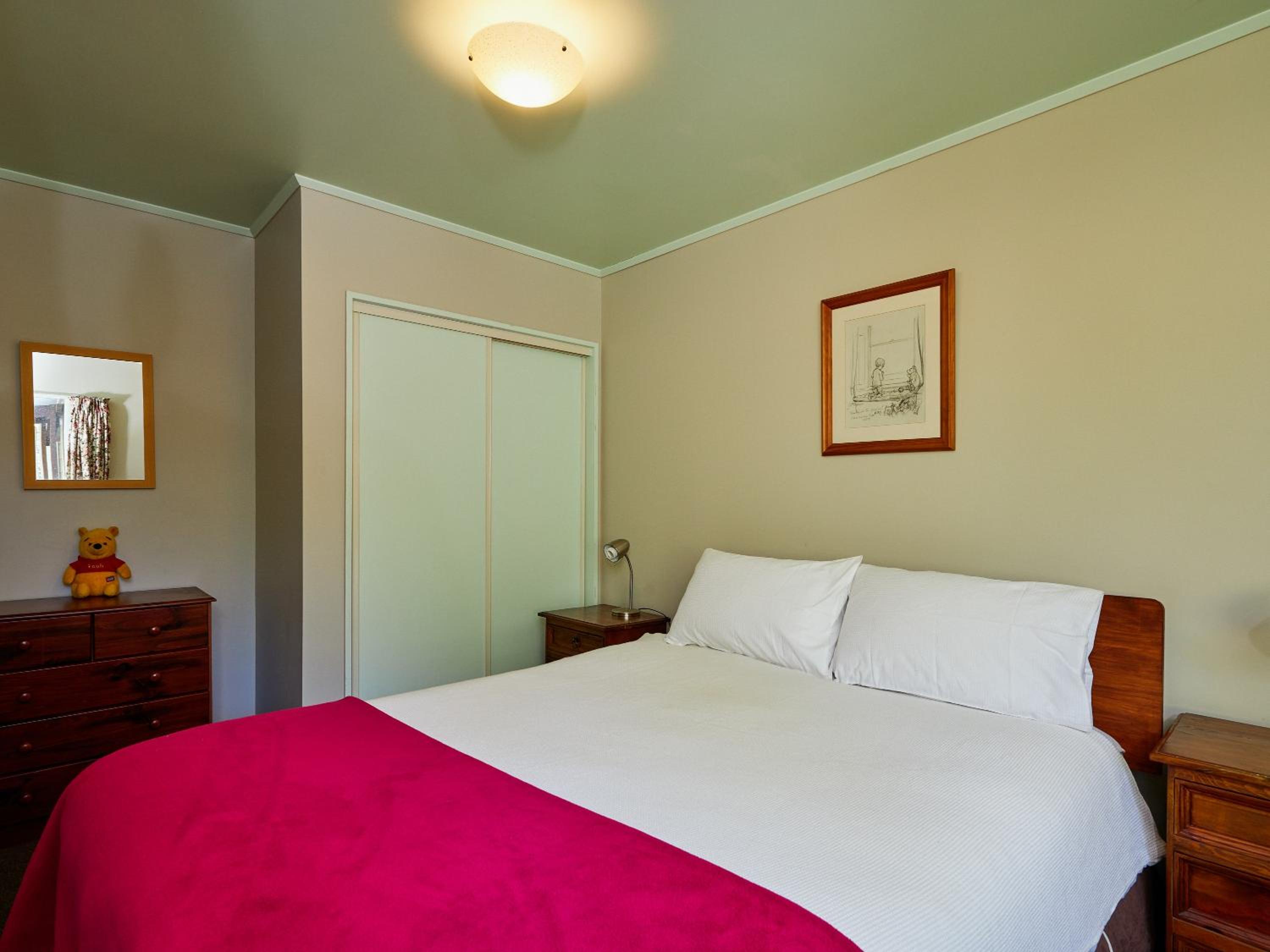 Protea House - Kaikoura Holiday Home