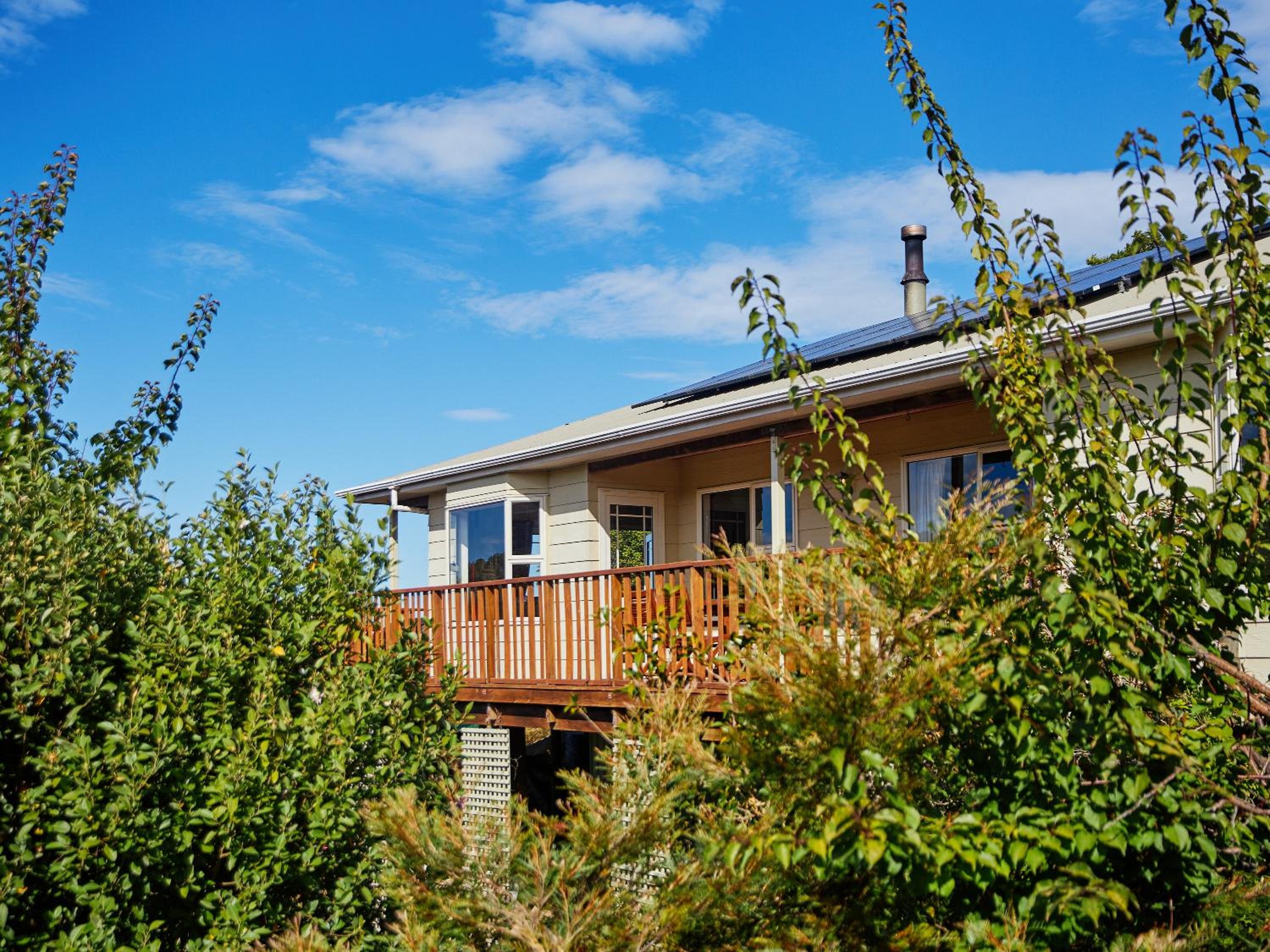 Protea House - Kaikoura Holiday Home