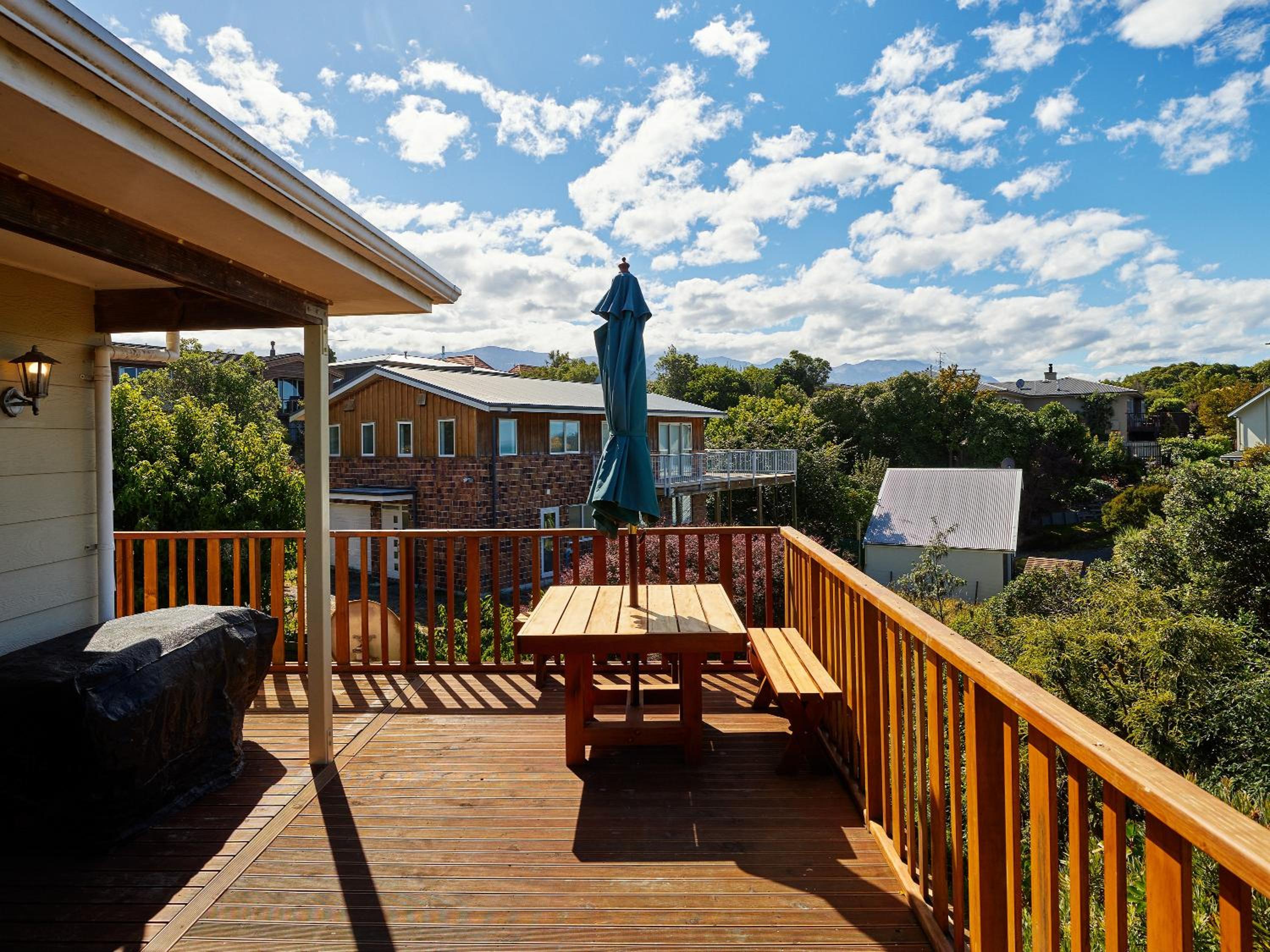 Protea House - Kaikoura Holiday Home