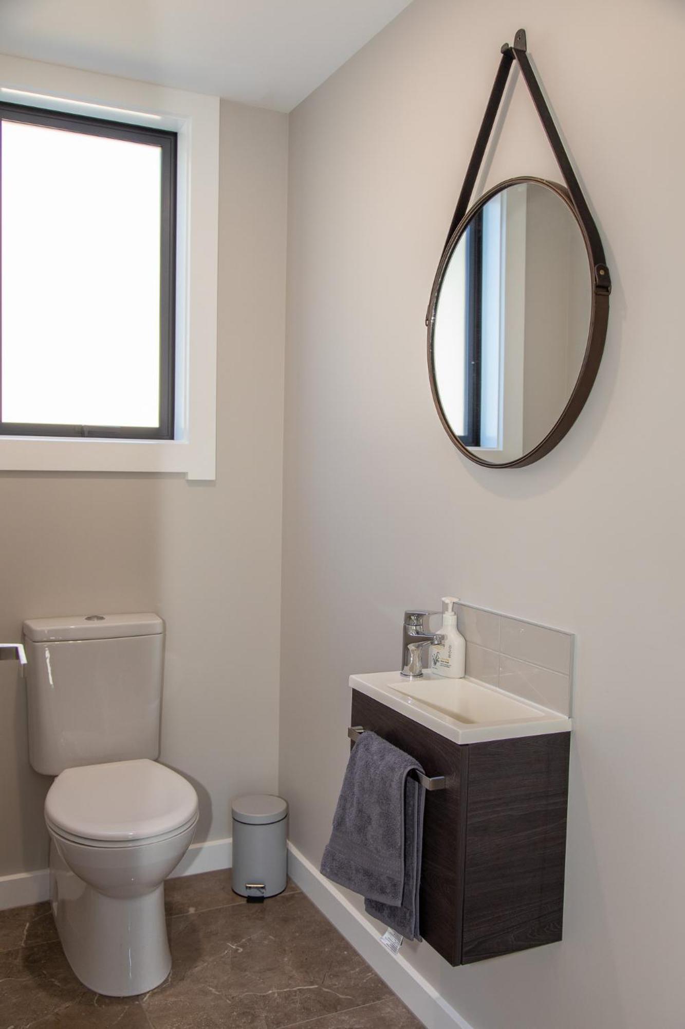 New Arrowtown Home, Complete comfort view 4