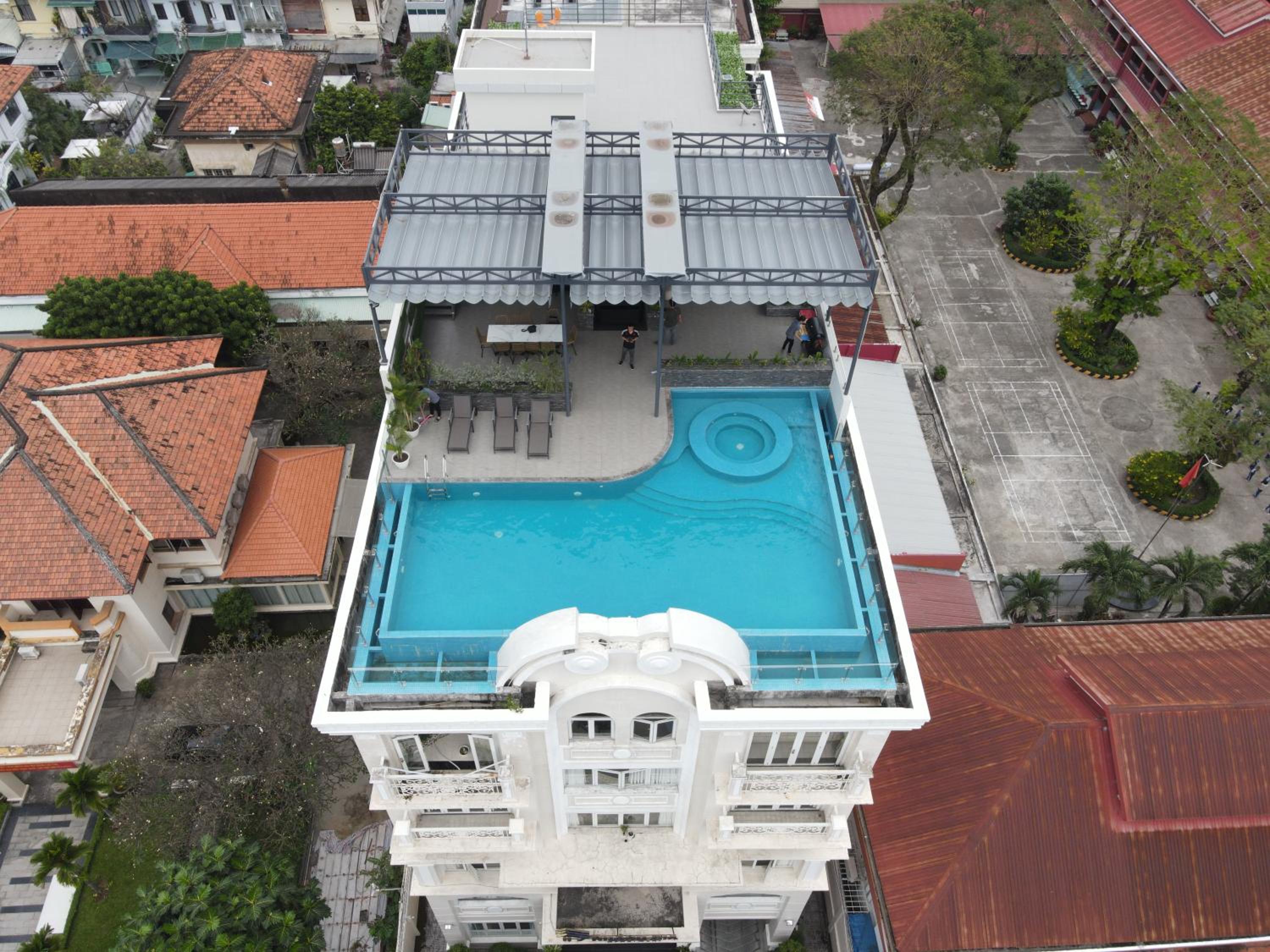 Hotel Khanh Gia Apartment - Image 1