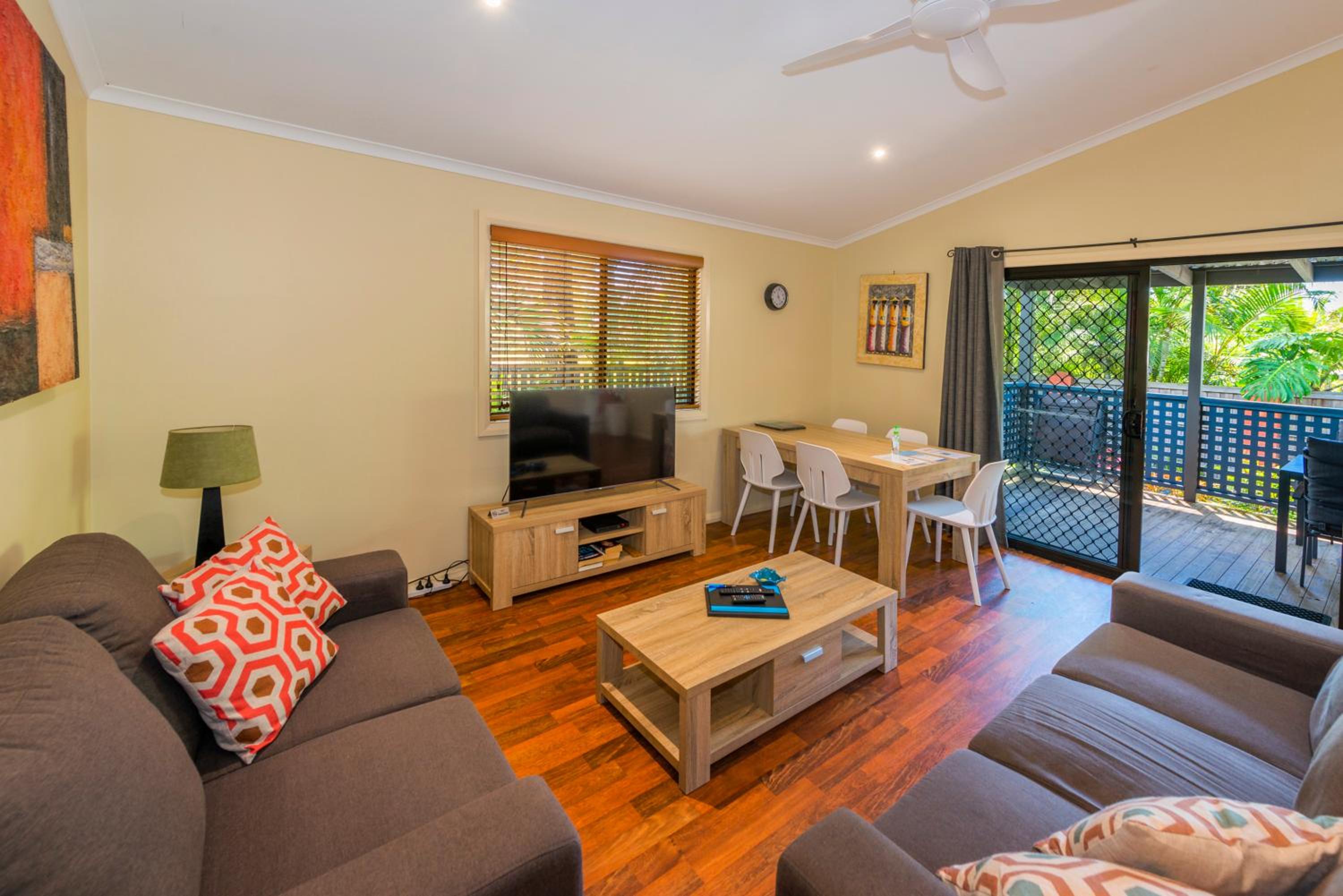 Safety Beach Bungalows