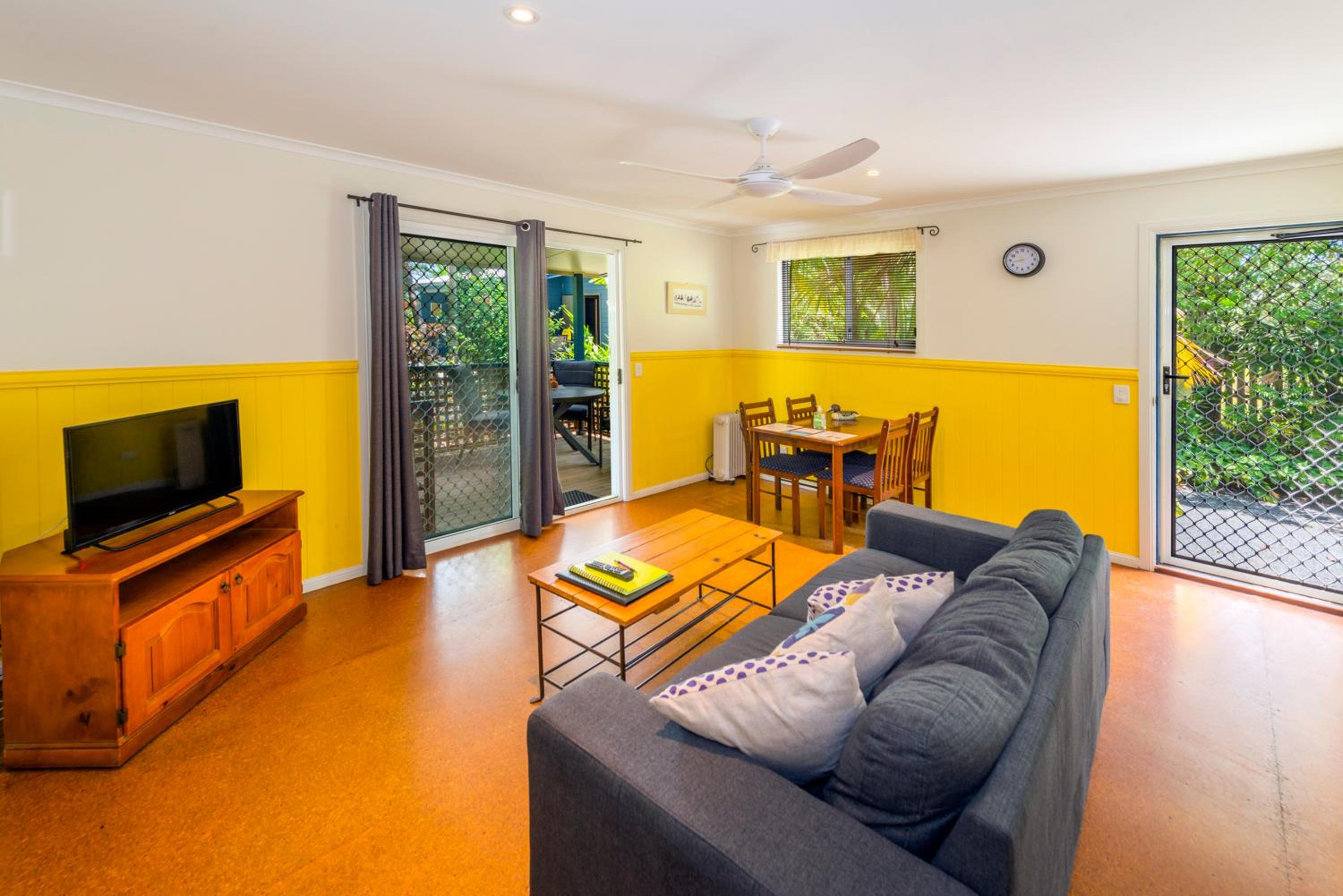 Safety Beach Bungalows