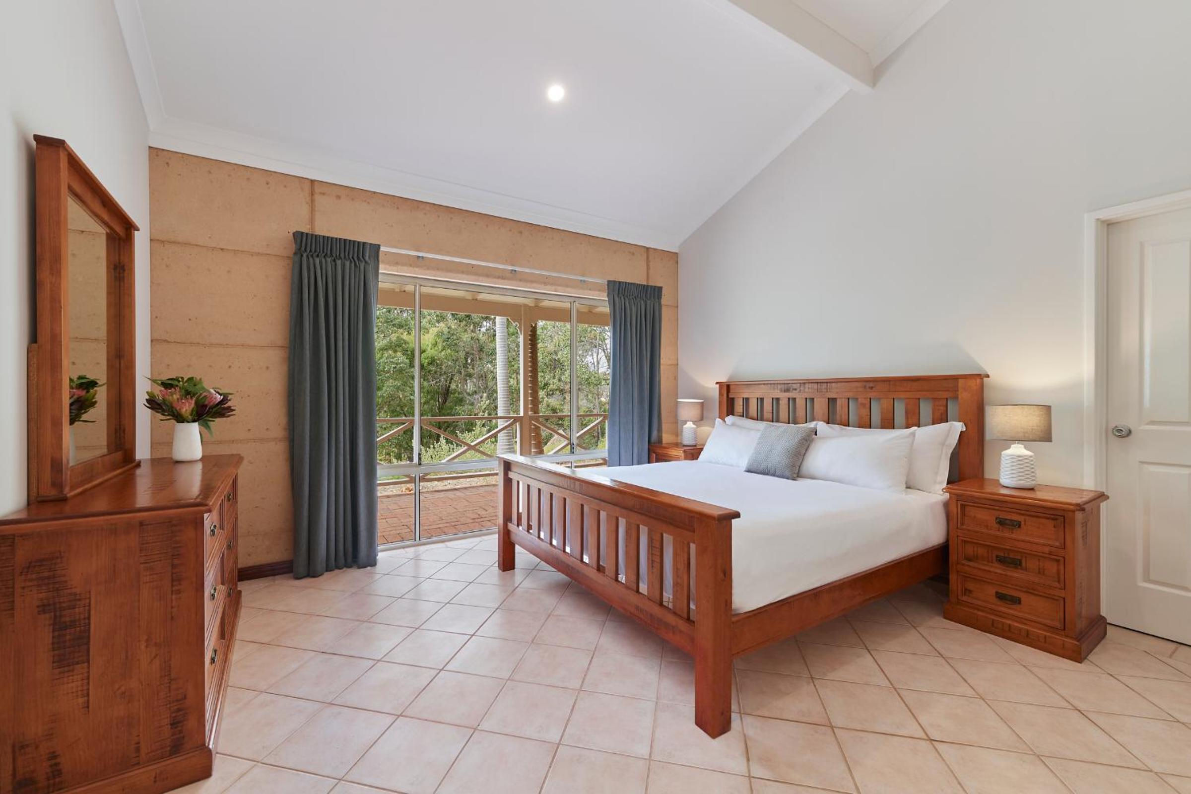 Eight Willows Retreat