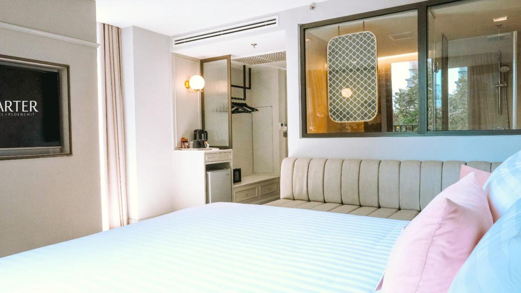 The Quarter Ploenchit by UHG