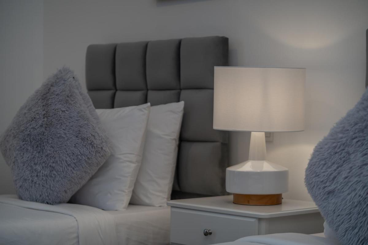 HiGuests - Spacious Apt for 6 in JBR, minutes from the Beach